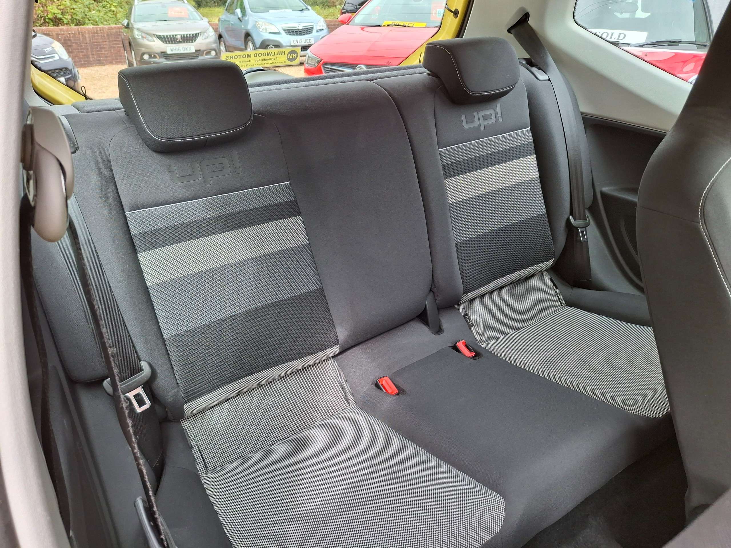 2016 VOLKSWAGEN UP! 2016 VOLKSWAGEN UP!
