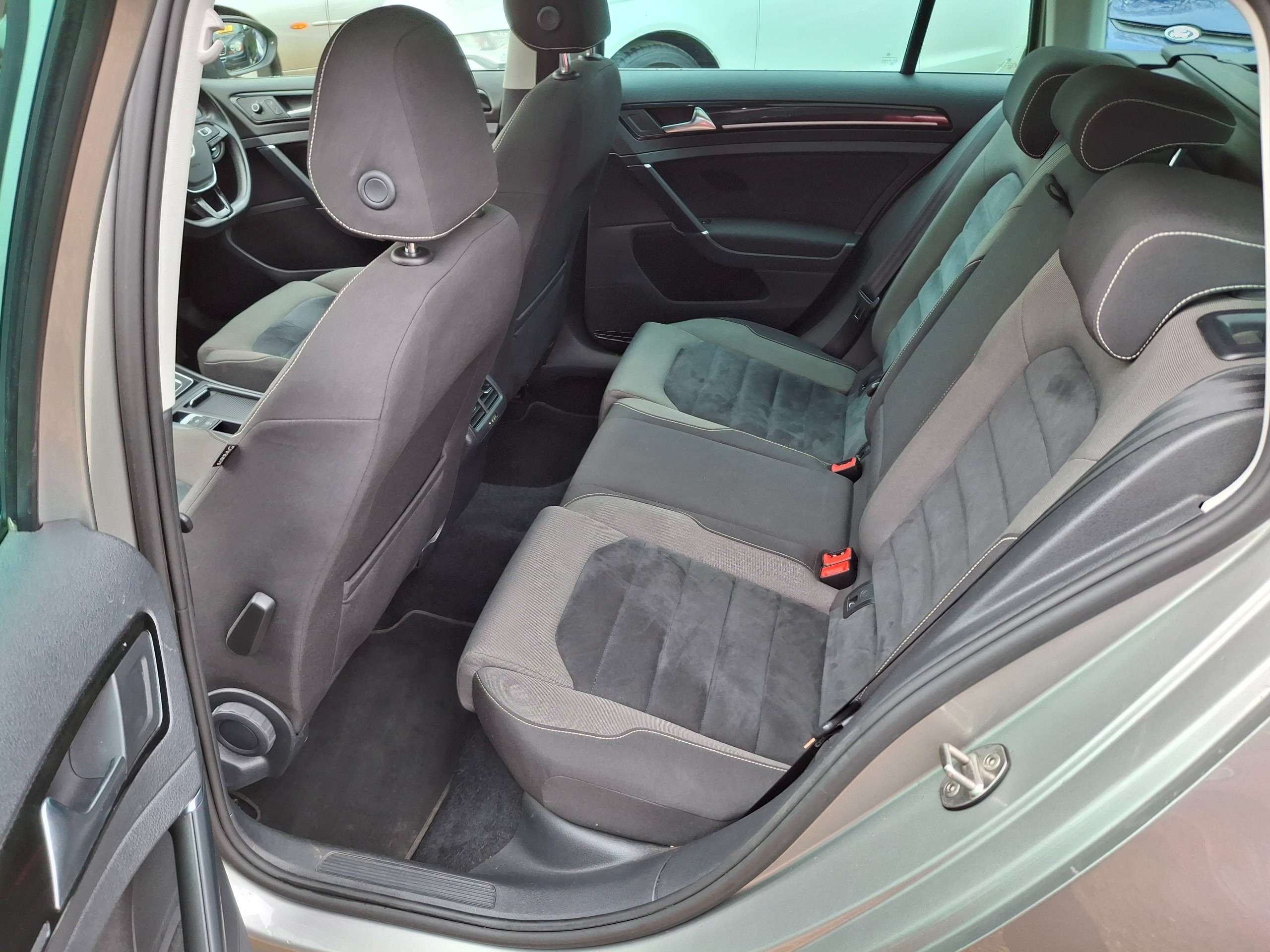 2017 VOLKSWAGEN GOLF 2017 VOLKSWAGEN GOLF