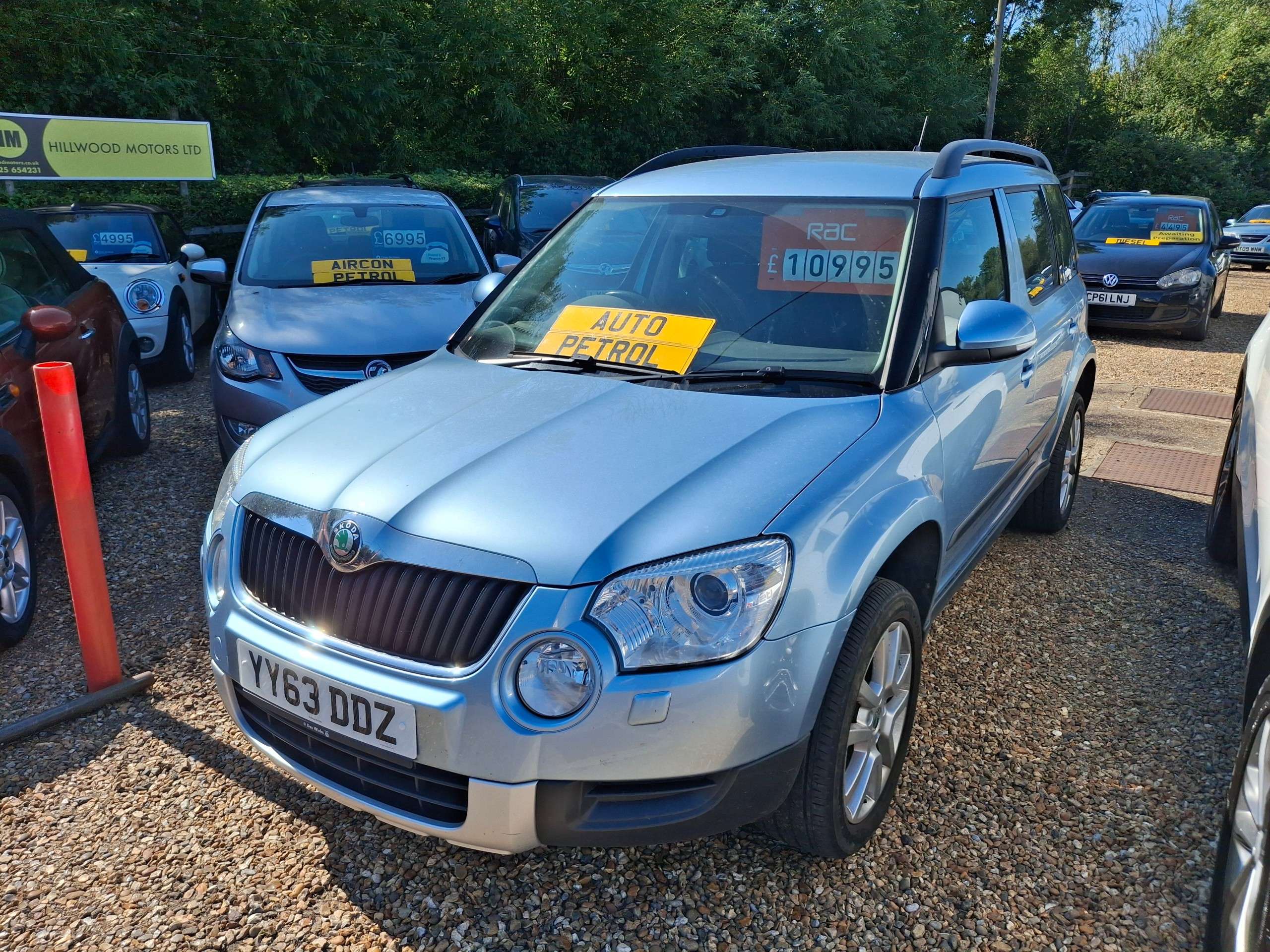 A 2013 SKODA YETI 1.2 TSI Elegance SUV 5dr Petrol DSG Euro 5 (105 ps) A 2013 SKODA YETI 1.2 TSI Elegance SUV 5dr Petrol DSG Euro 5 (105 ps)