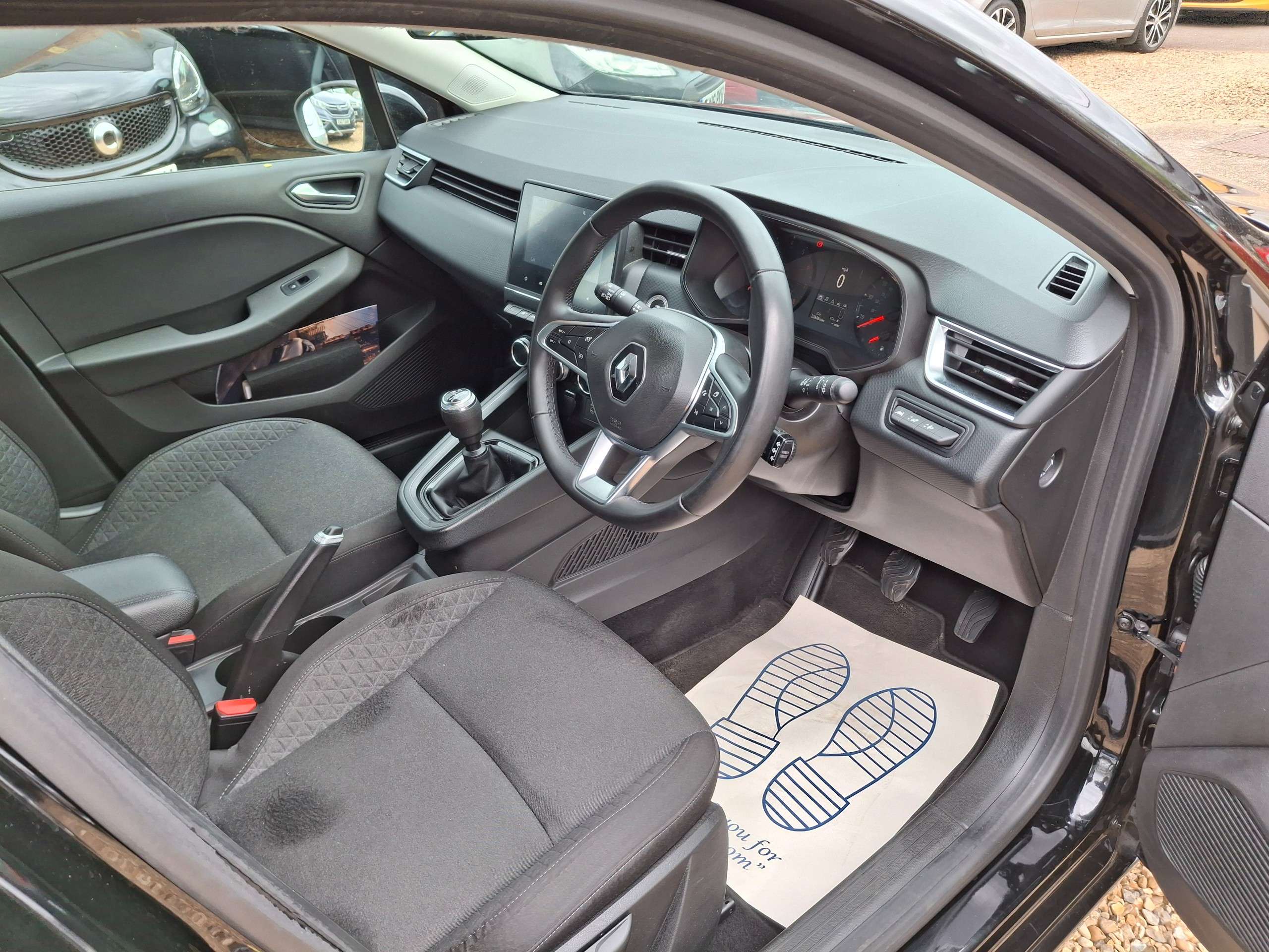 2022 RENAULT CLIO 2022 RENAULT CLIO