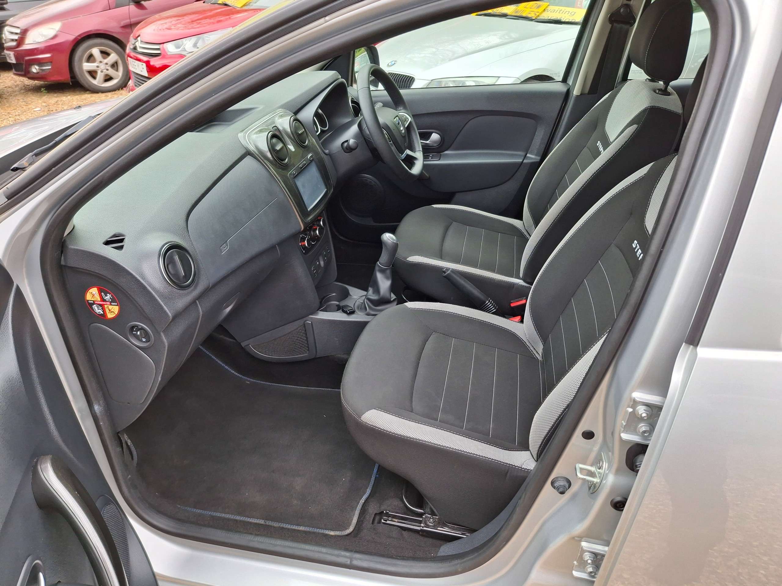 2018 DACIA SANDERO STEPWAY 2018 DACIA SANDERO STEPWAY