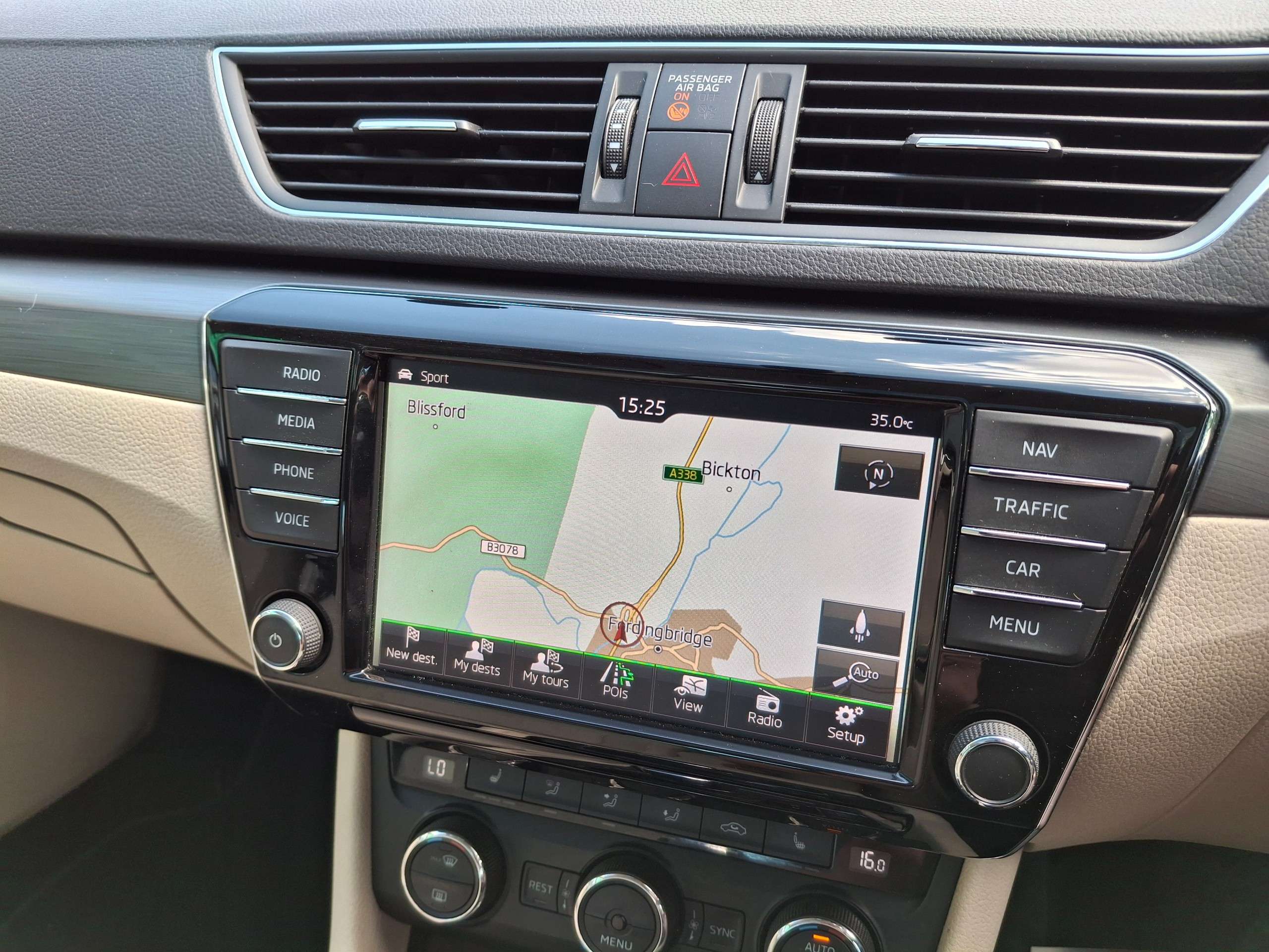 2016 SKODA SUPERB 2016 SKODA SUPERB