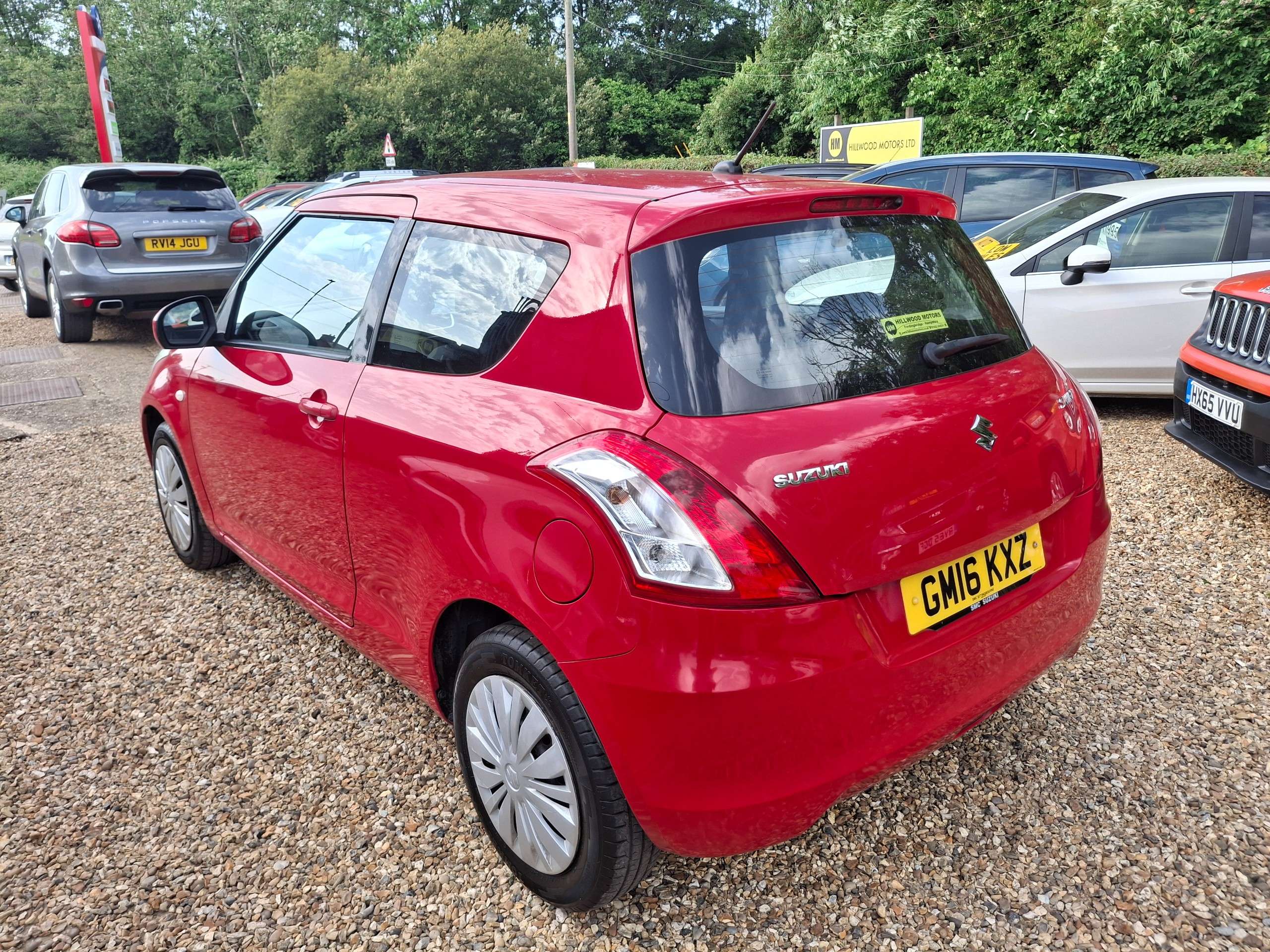 A 2016 SUZUKI SWIFT 1.2 SZ2 Hatchback 3dr Petrol Manual Euro 6 (94 ps) A 2016 SUZUKI SWIFT 1.2 SZ2 Hatchback 3dr Petrol Manual Euro 6 (94 ps)