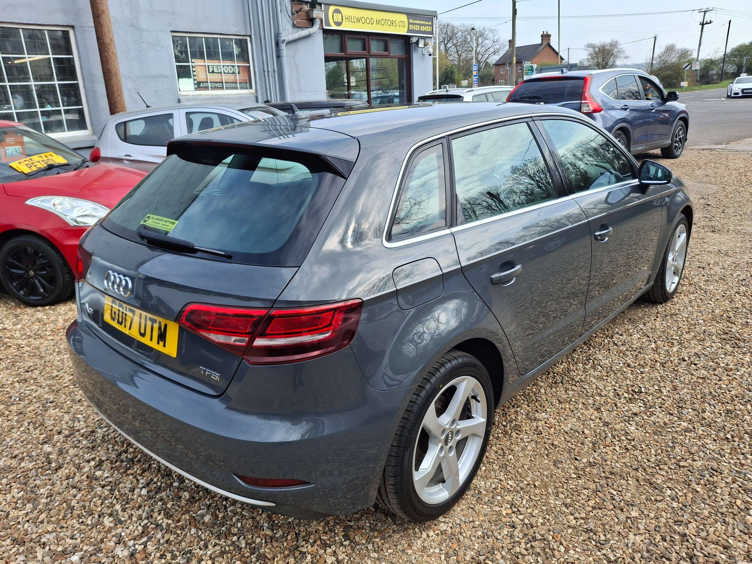 A 2017 AUDI A3 2.0 TFSI Sport Sportback 5dr Petrol Manual Euro 6 (s/s) (190 ps) A 2017 AUDI A3 2.0 TFSI Sport Sportback 5dr Petrol Manual Euro 6 (s/s) (190 ps)