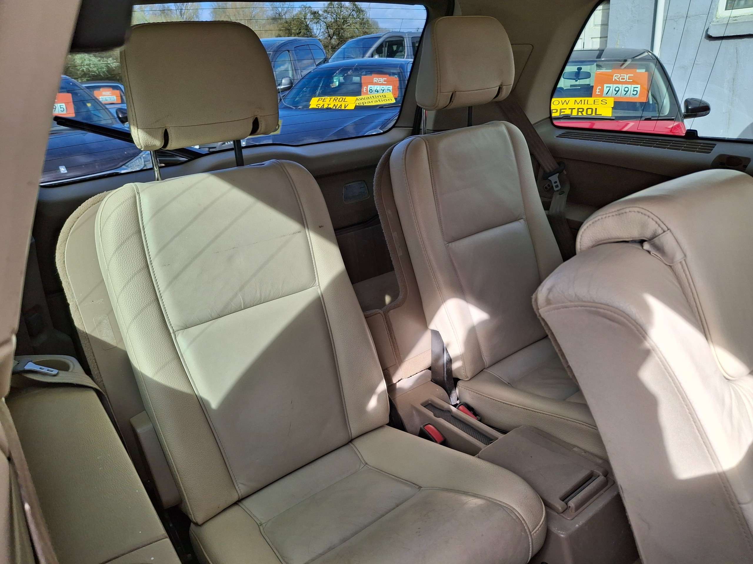 2010 VOLVO XC90 2010 VOLVO XC90