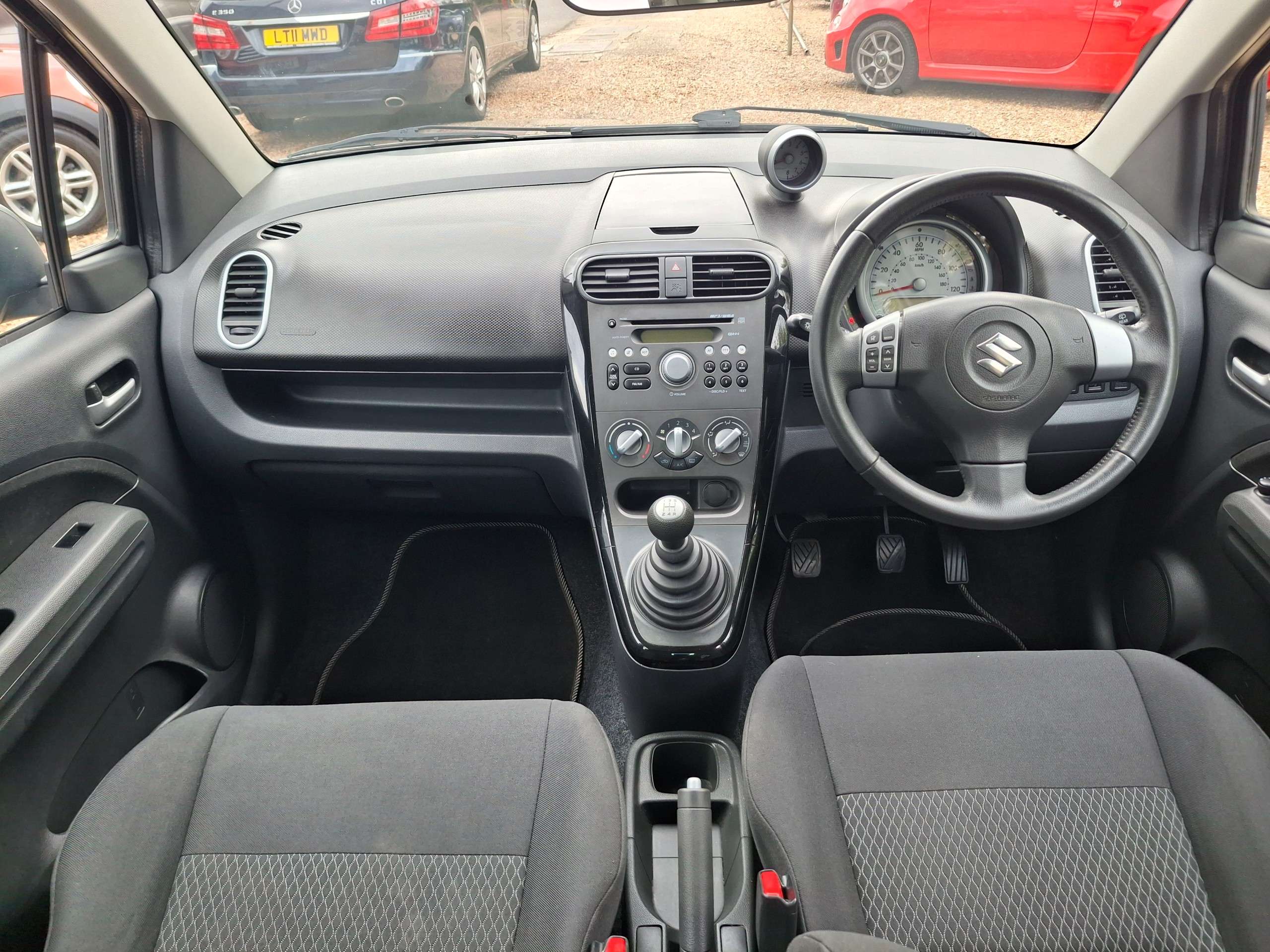 2014 SUZUKI SPLASH 2014 SUZUKI SPLASH