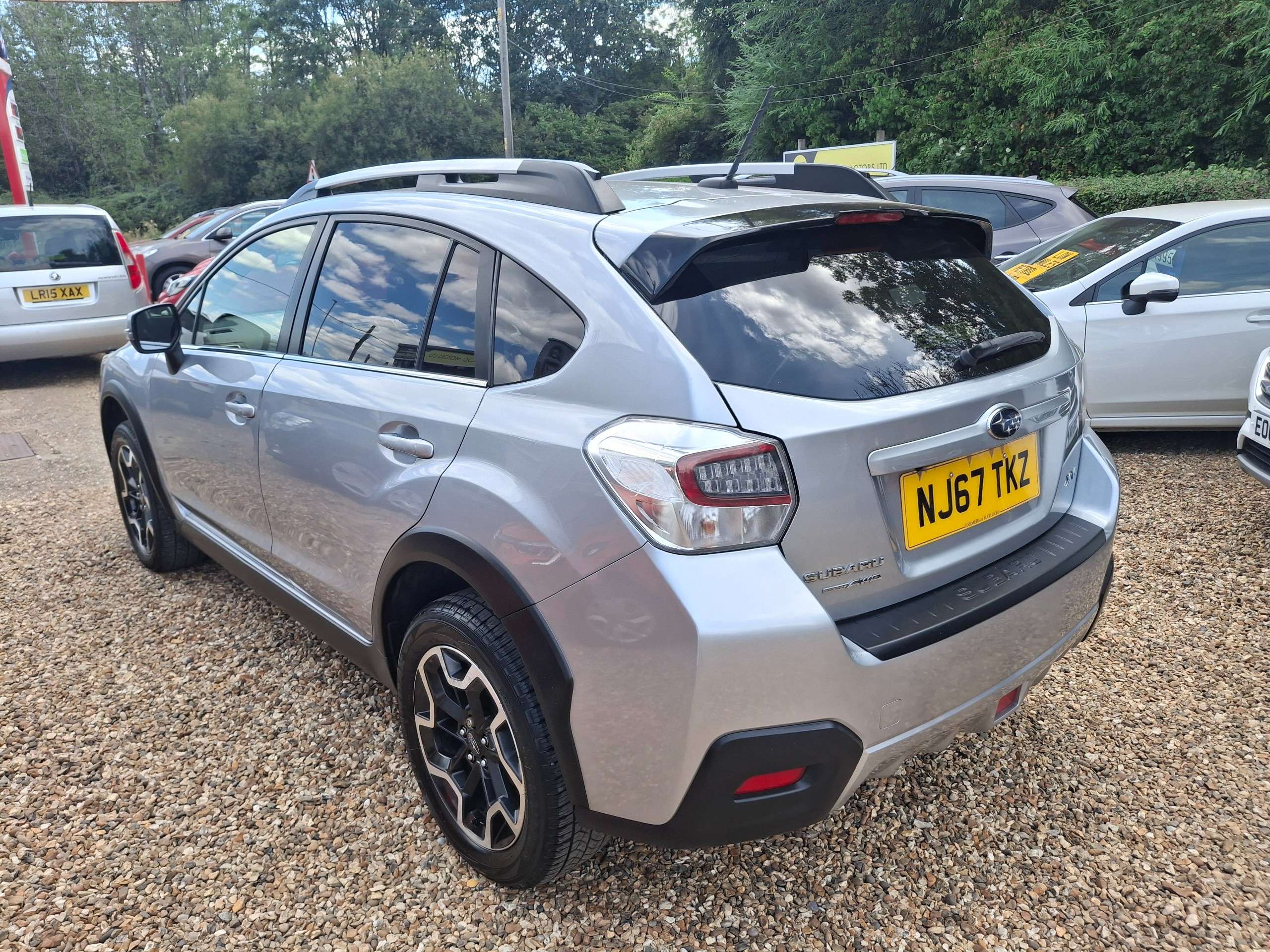 A 2017 SUBARU XV 2.0i SE SUV 5dr Petrol Manual 4WD Euro 6 (s/s) (150 ps) A 2017 SUBARU XV 2.0i SE SUV 5dr Petrol Manual 4WD Euro 6 (s/s) (150 ps)