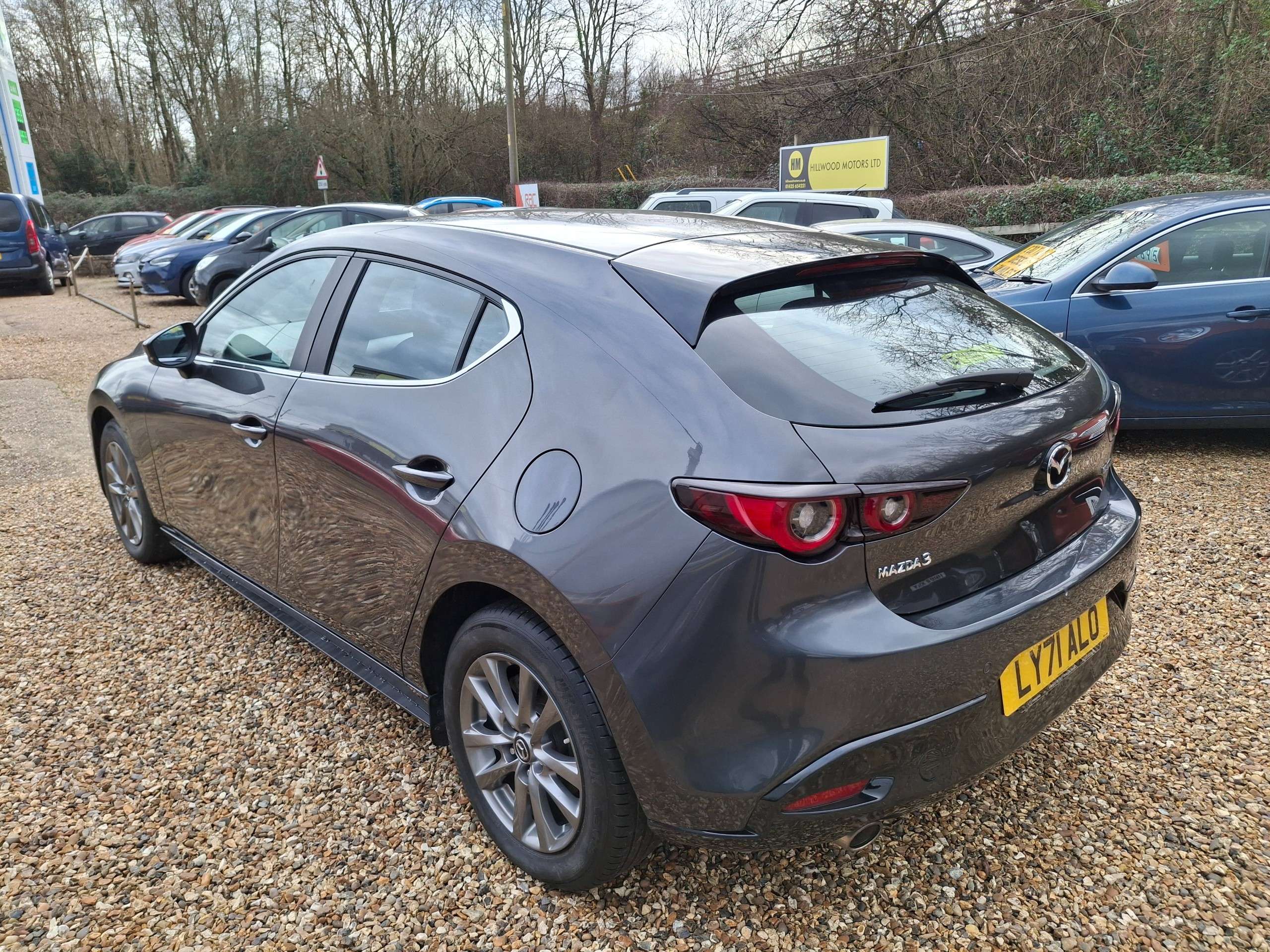 A 2022 MAZDA 3 2.0 e-SKYACTIV-G MHEV SE-L Hatchback 5dr Petrol Manual Euro 6 (s/s) (122 ps) A 2022 MAZDA 3 2.0 e-SKYACTIV-G MHEV SE-L Hatchback 5dr Petrol Manual Euro 6 (s/s) (122 ps)