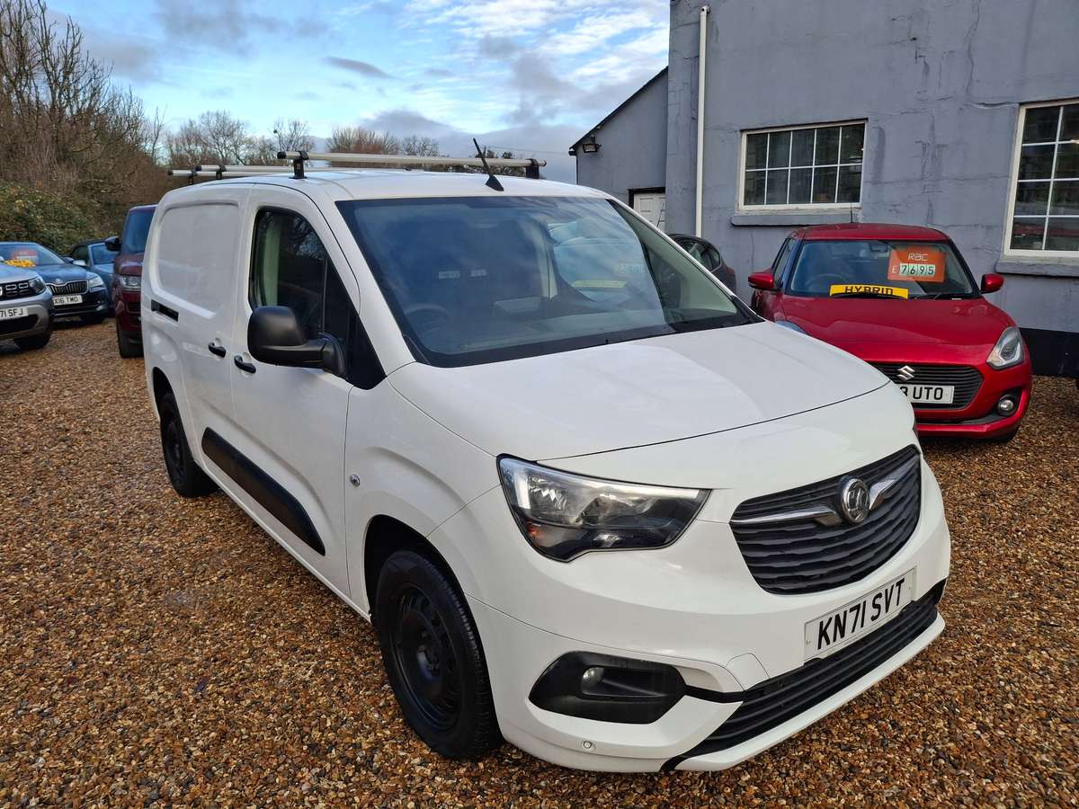 Check out this Vauxhall Combo 2021 Diesel Manual