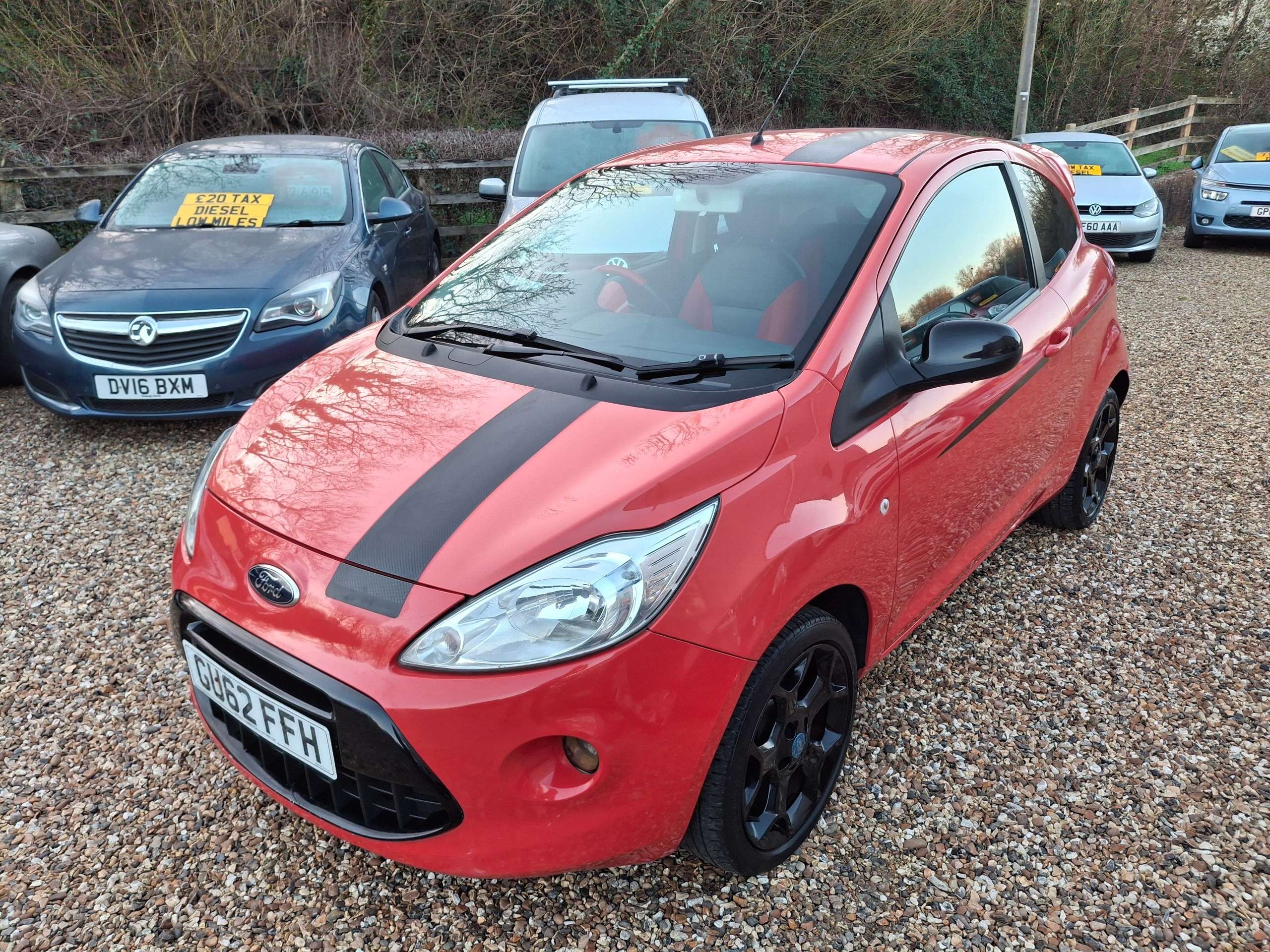 A 2012 FORD KA 1.2 Grand Prix II Hatchback 3dr Petrol Manual Euro 5 (s/s) (69 ps) A 2012 FORD KA 1.2 Grand Prix II Hatchback 3dr Petrol Manual Euro 5 (s/s) (69 ps)