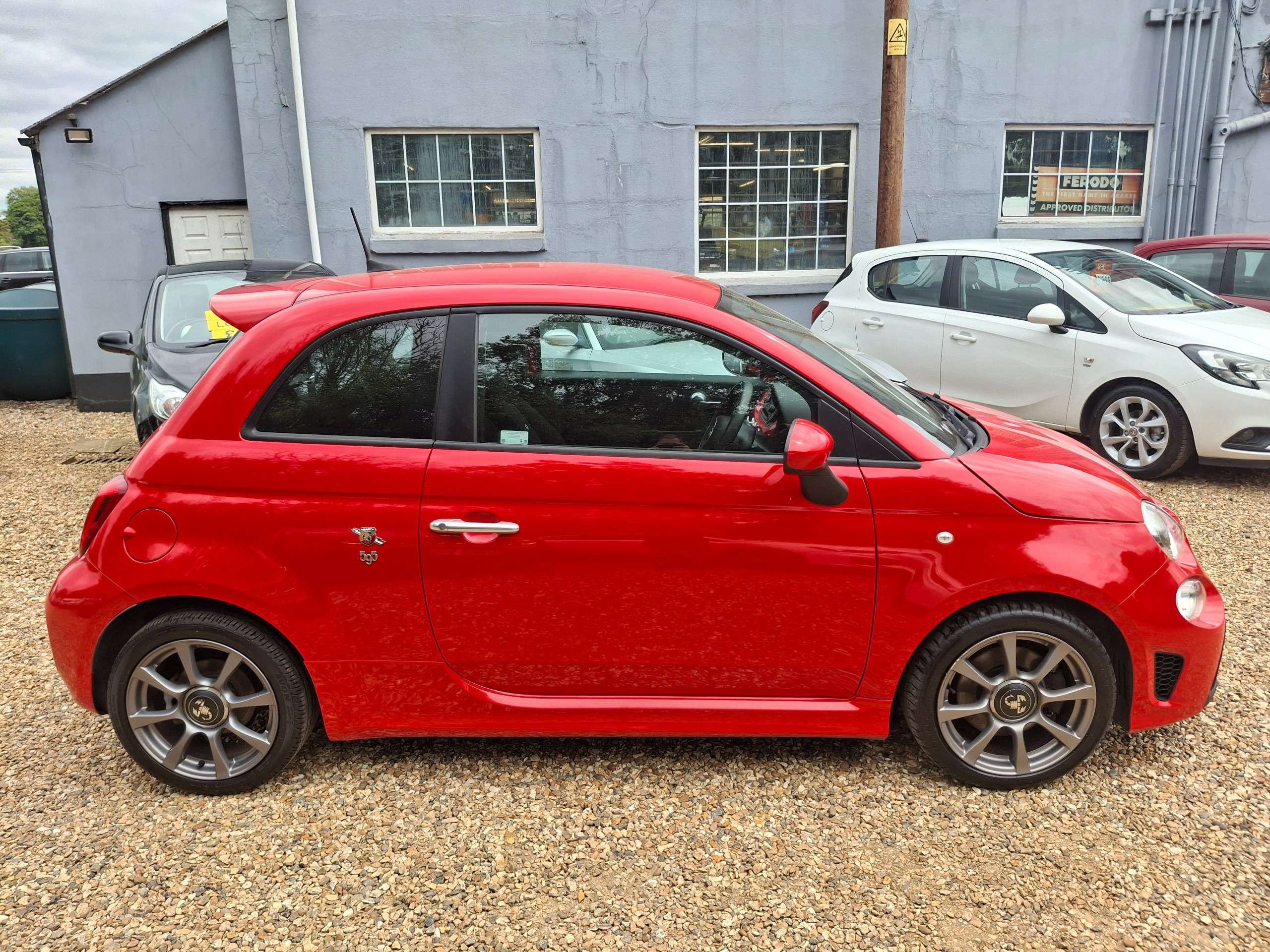 2018 ABARTH 595 2018 ABARTH 595