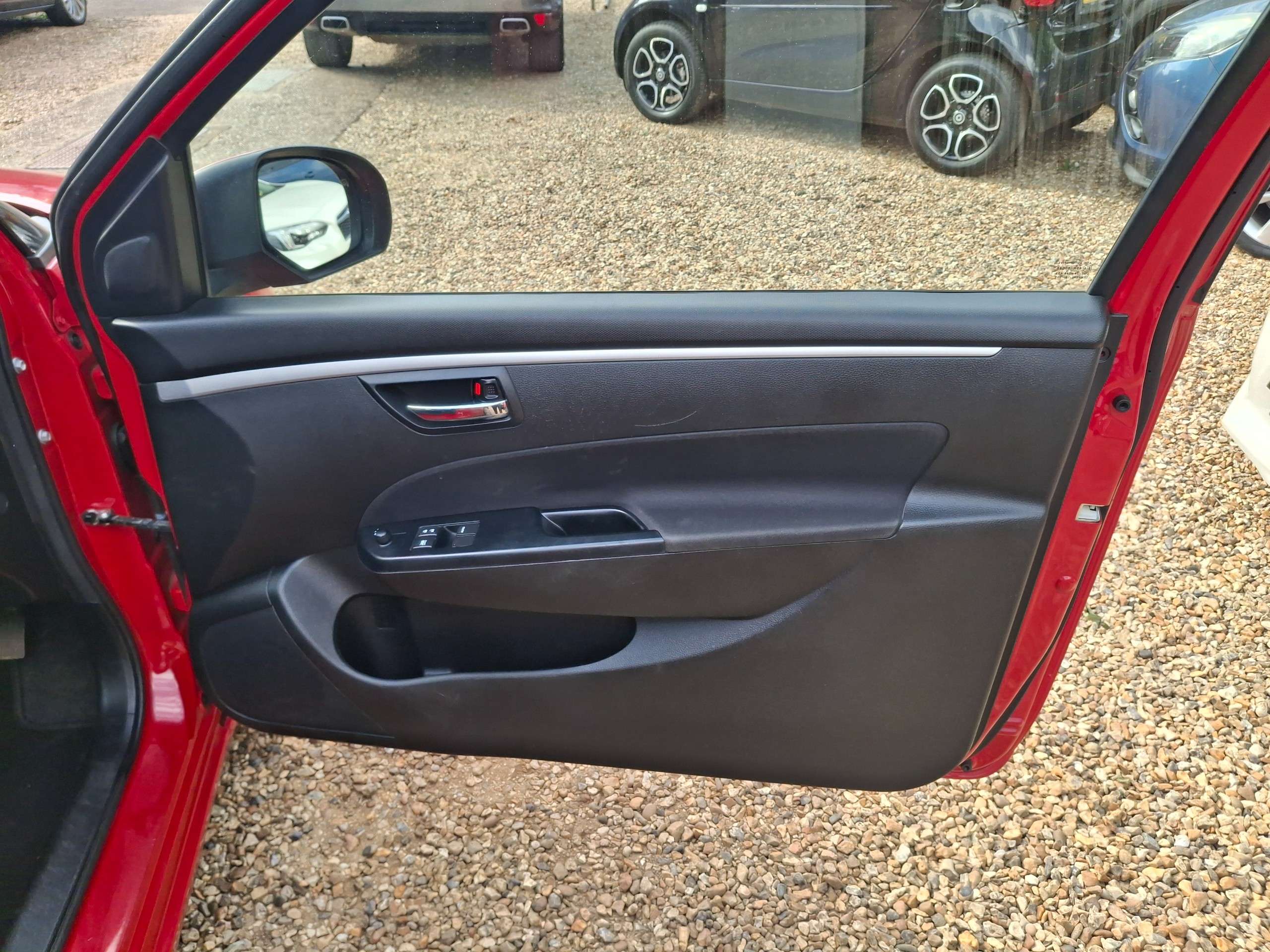 2016 SUZUKI SWIFT 2016 SUZUKI SWIFT