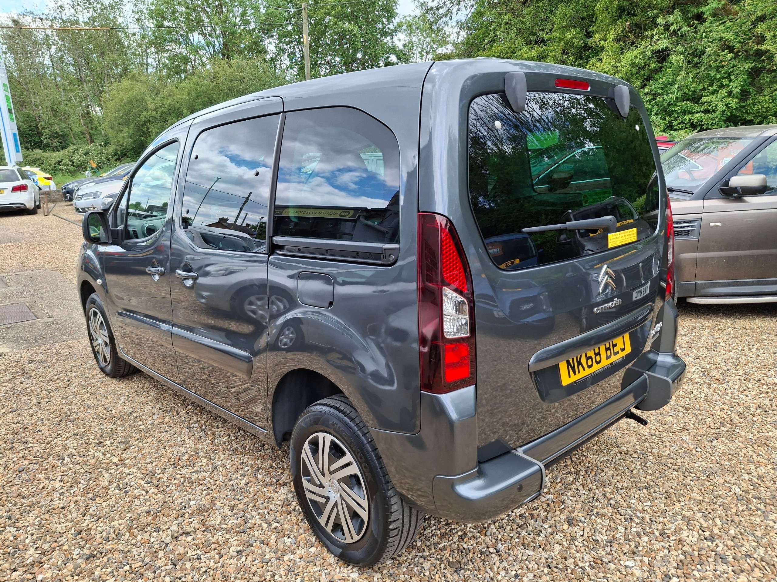 A 2018 CITROEN BERLINGO 1.6 BlueHDi Feel Multispace MPV 5dr Diesel Manual Euro 6 (100 ps) A 2018 CITROEN BERLINGO 1.6 BlueHDi Feel Multispace MPV 5dr Diesel Manual Euro 6 (100 ps)