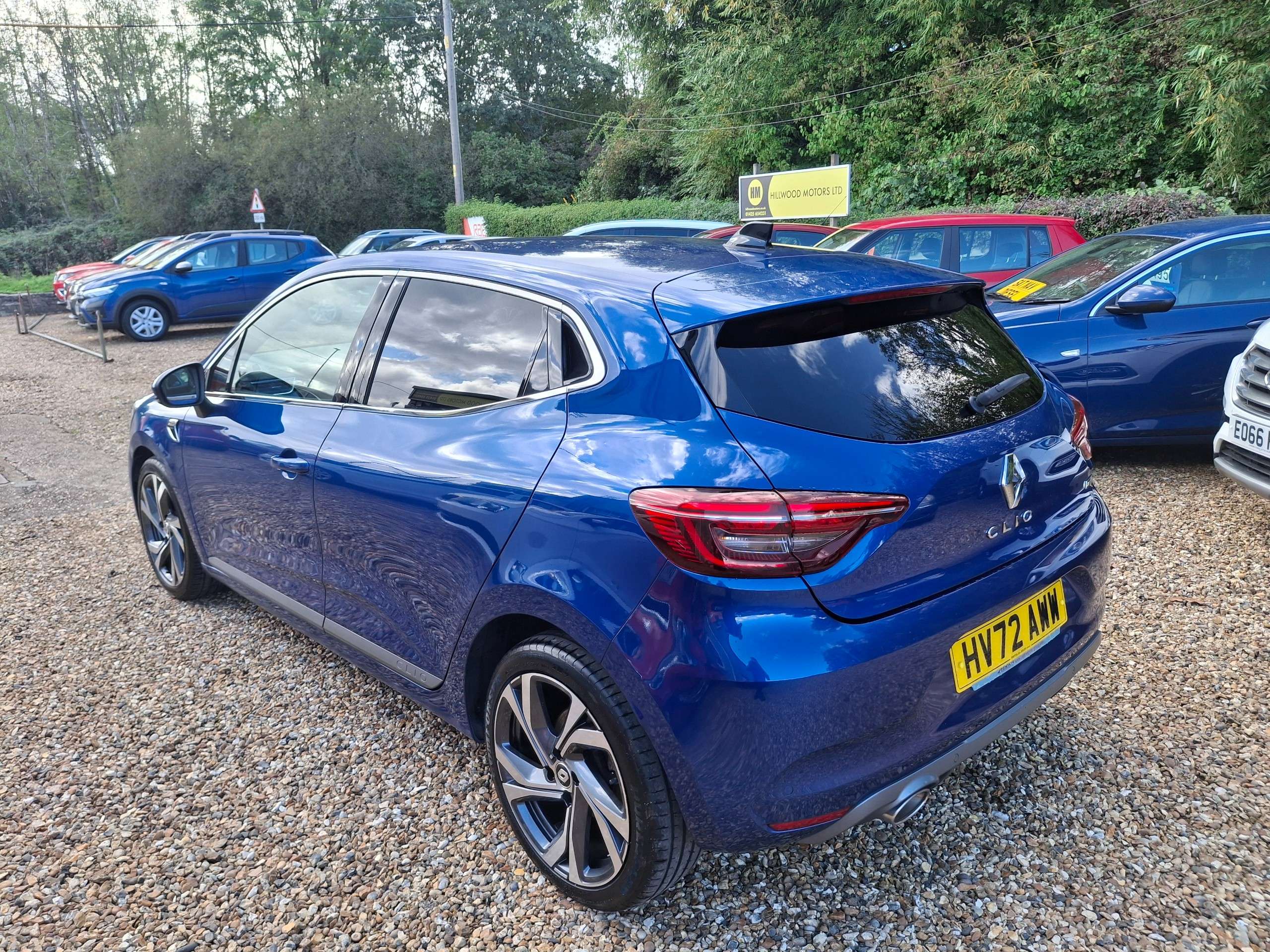 A 2022 RENAULT CLIO 1.0 TCe RS Line Hatchback 5dr Petrol Manual Euro 6 (s/s) (90 ps) A 2022 RENAULT CLIO 1.0 TCe RS Line Hatchback 5dr Petrol Manual Euro 6 (s/s) (90 ps)