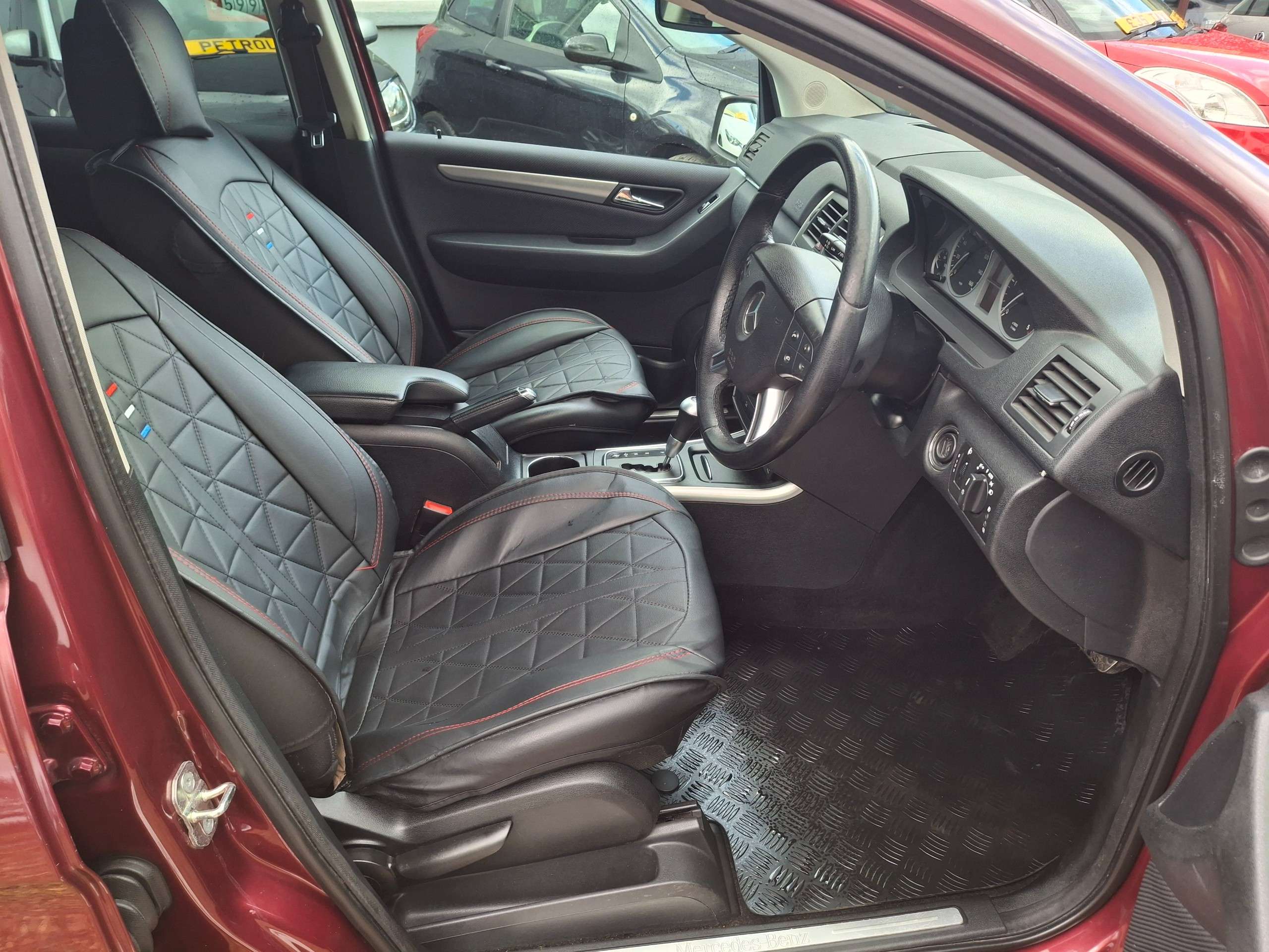 2011 MERCEDES-BENZ B CLASS 2011 MERCEDES-BENZ B CLASS