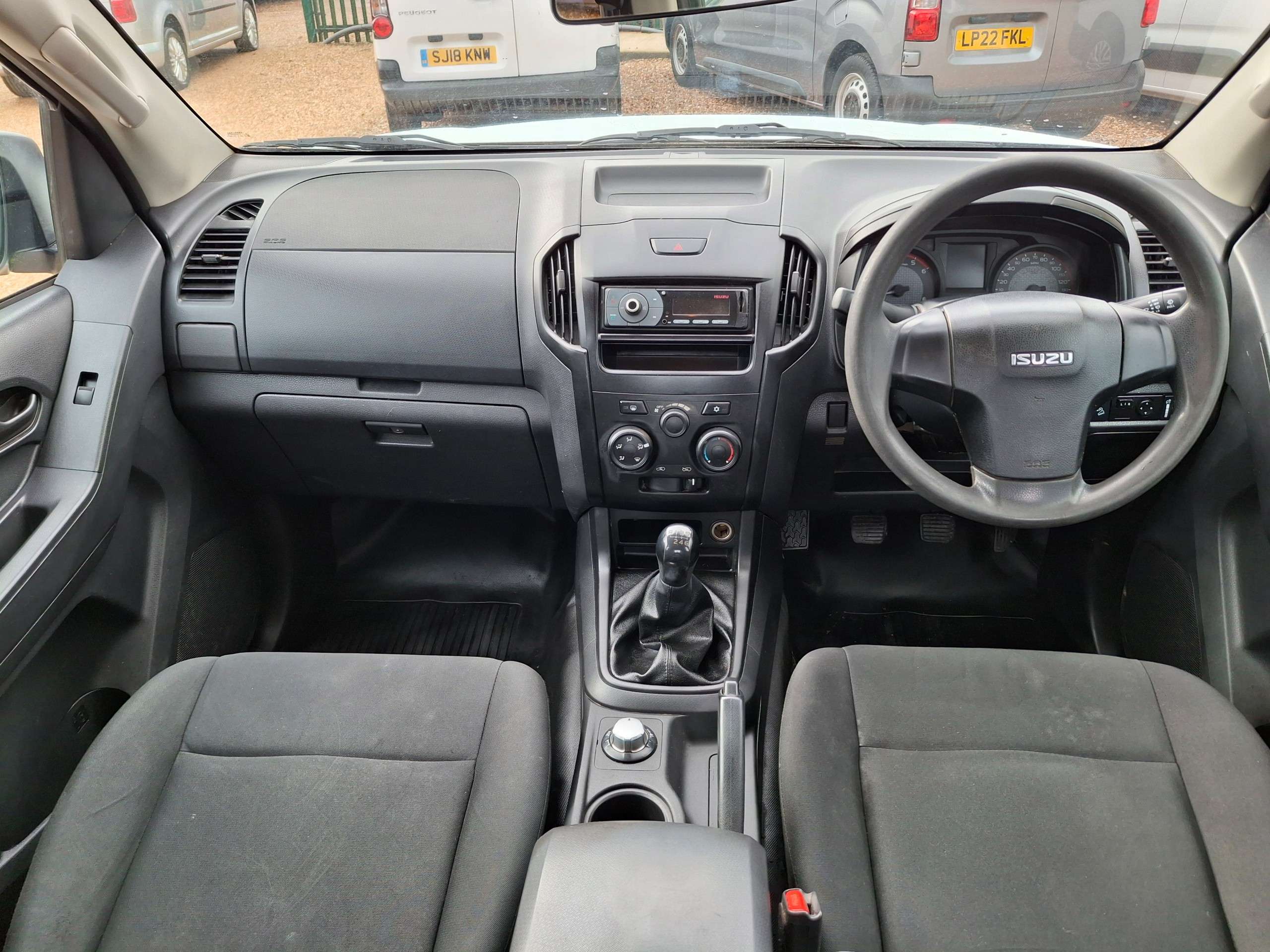 2018 ISUZU D-MAX 2018 ISUZU D-MAX