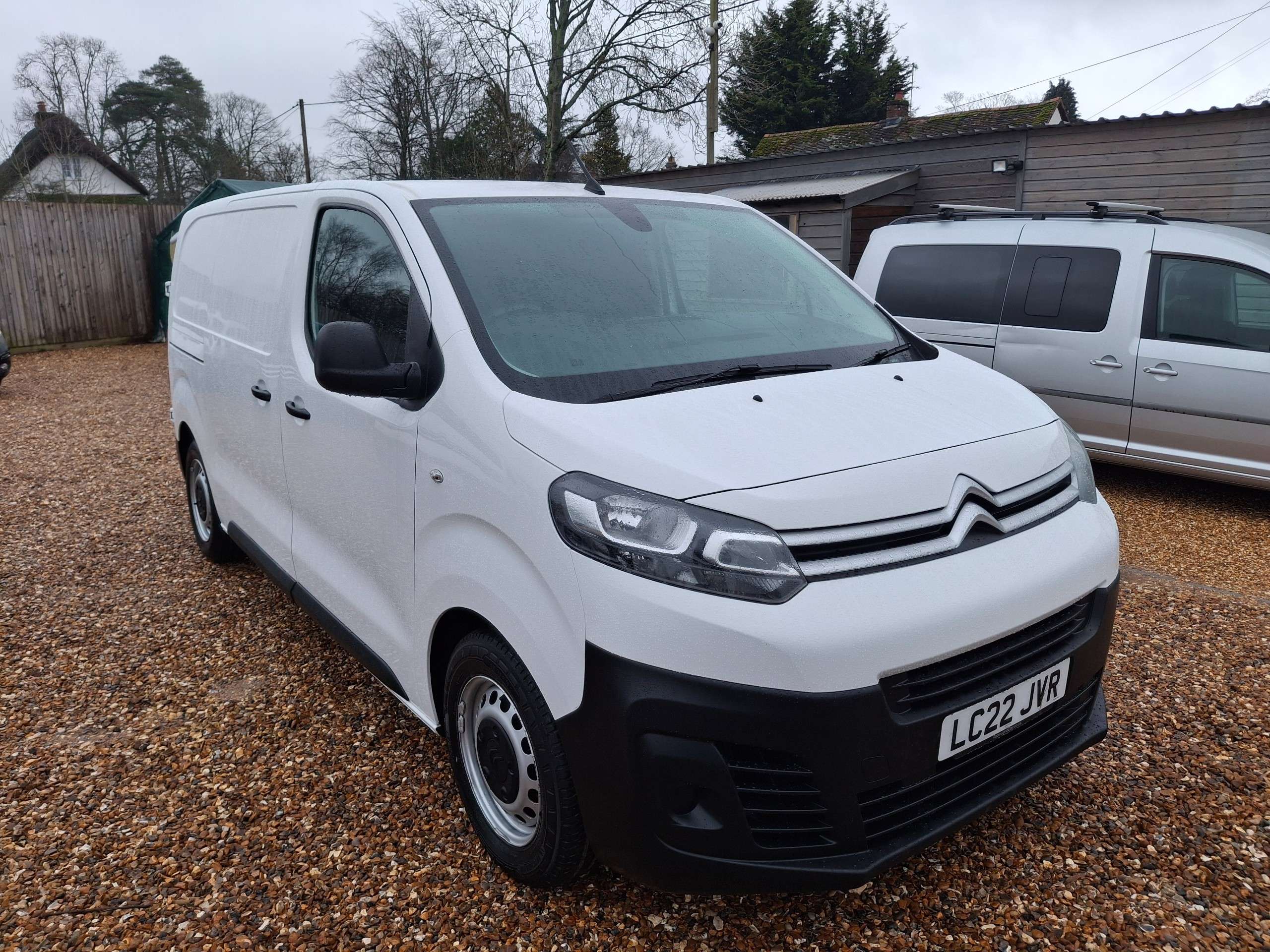 A 2022 CITROEN DISPATCH 1.5 BlueHDi 1000 Enterprise Pro M Panel Van 6dr Diesel Manual FWD 2 Euro 6 (s/s) (100 ps) A 2022 CITROEN DISPATCH 1.5 BlueHDi 1000 Enterprise Pro M Panel Van 6dr Diesel Manual FWD 2 Euro 6 (s/s) (100 ps)