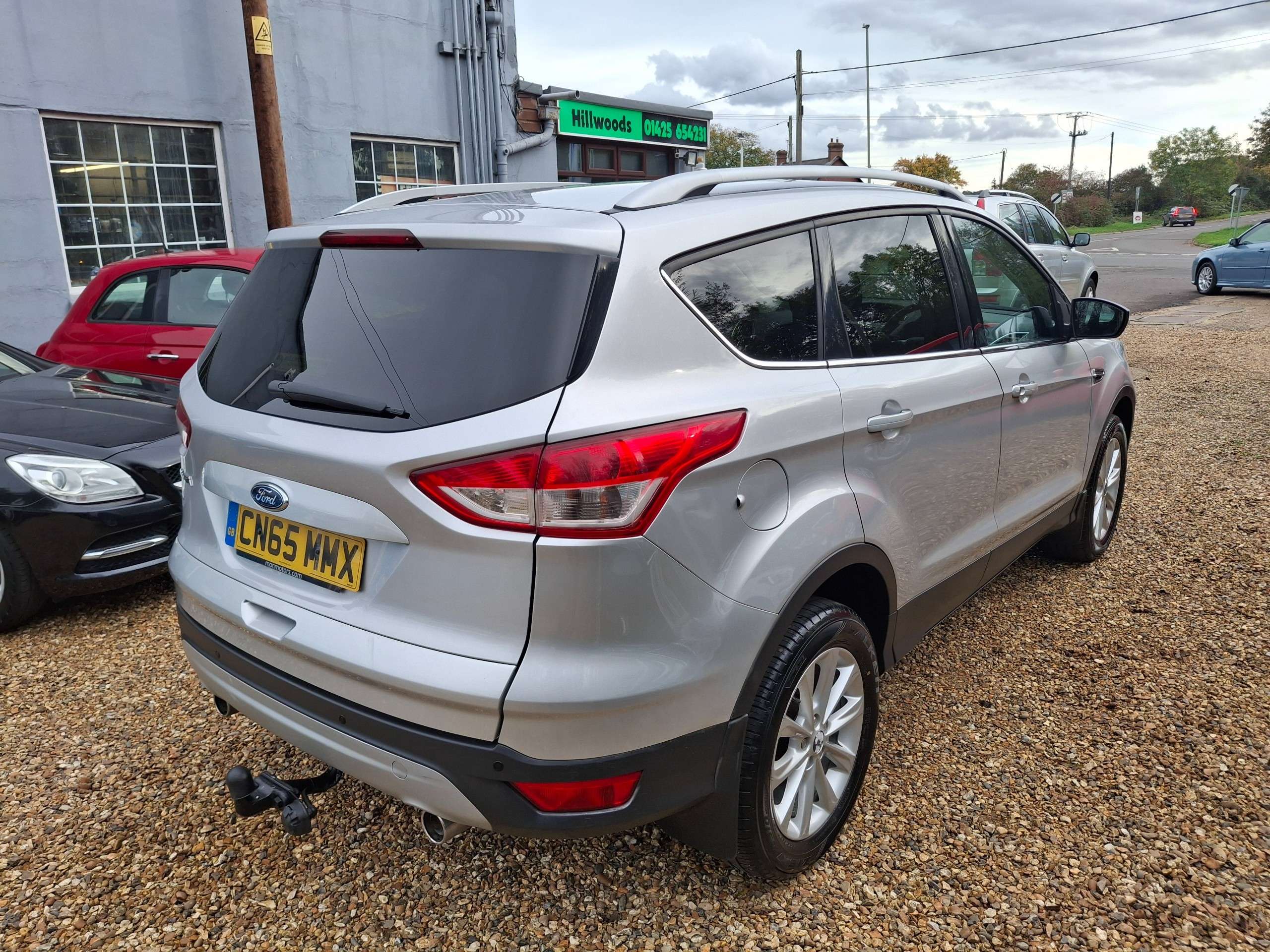 A 2015 FORD KUGA 2.0 TDCi Titanium SUV 5dr Diesel Manual 2WD Euro 6 (s/s) (150 ps) A 2015 FORD KUGA 2.0 TDCi Titanium SUV 5dr Diesel Manual 2WD Euro 6 (s/s) (150 ps)
