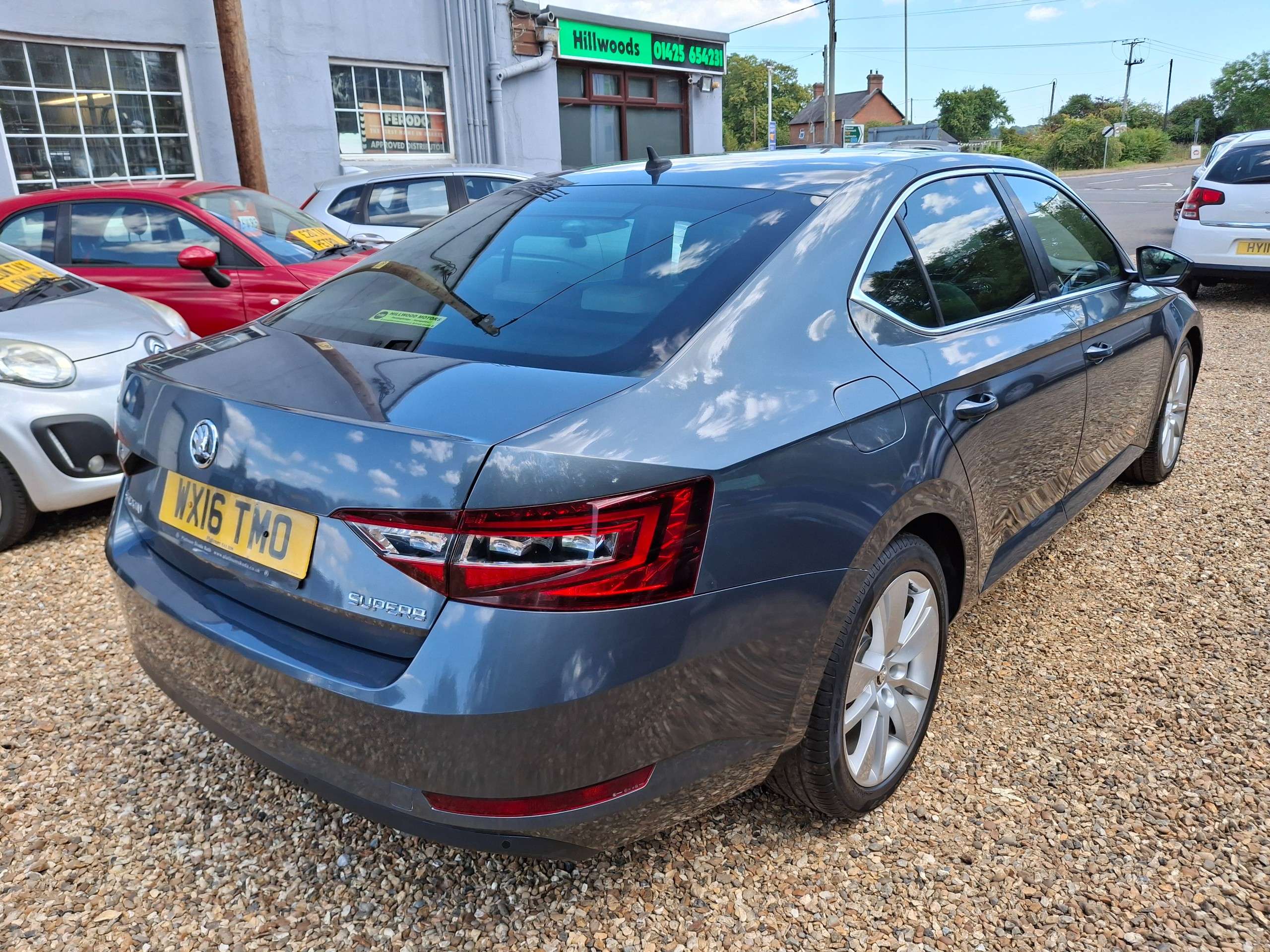 2016 SKODA SUPERB 2016 SKODA SUPERB