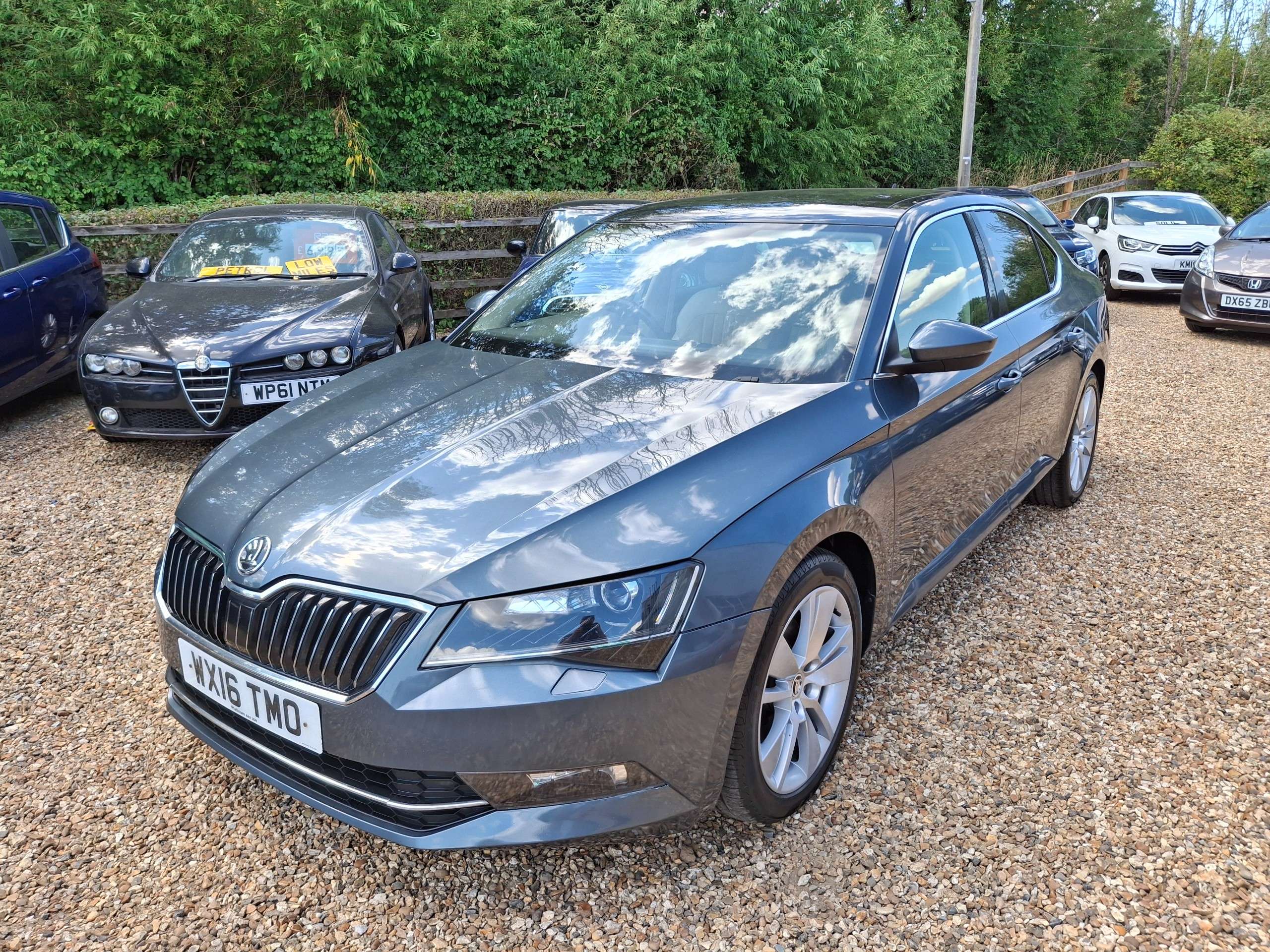 2016 SKODA SUPERB 2016 SKODA SUPERB