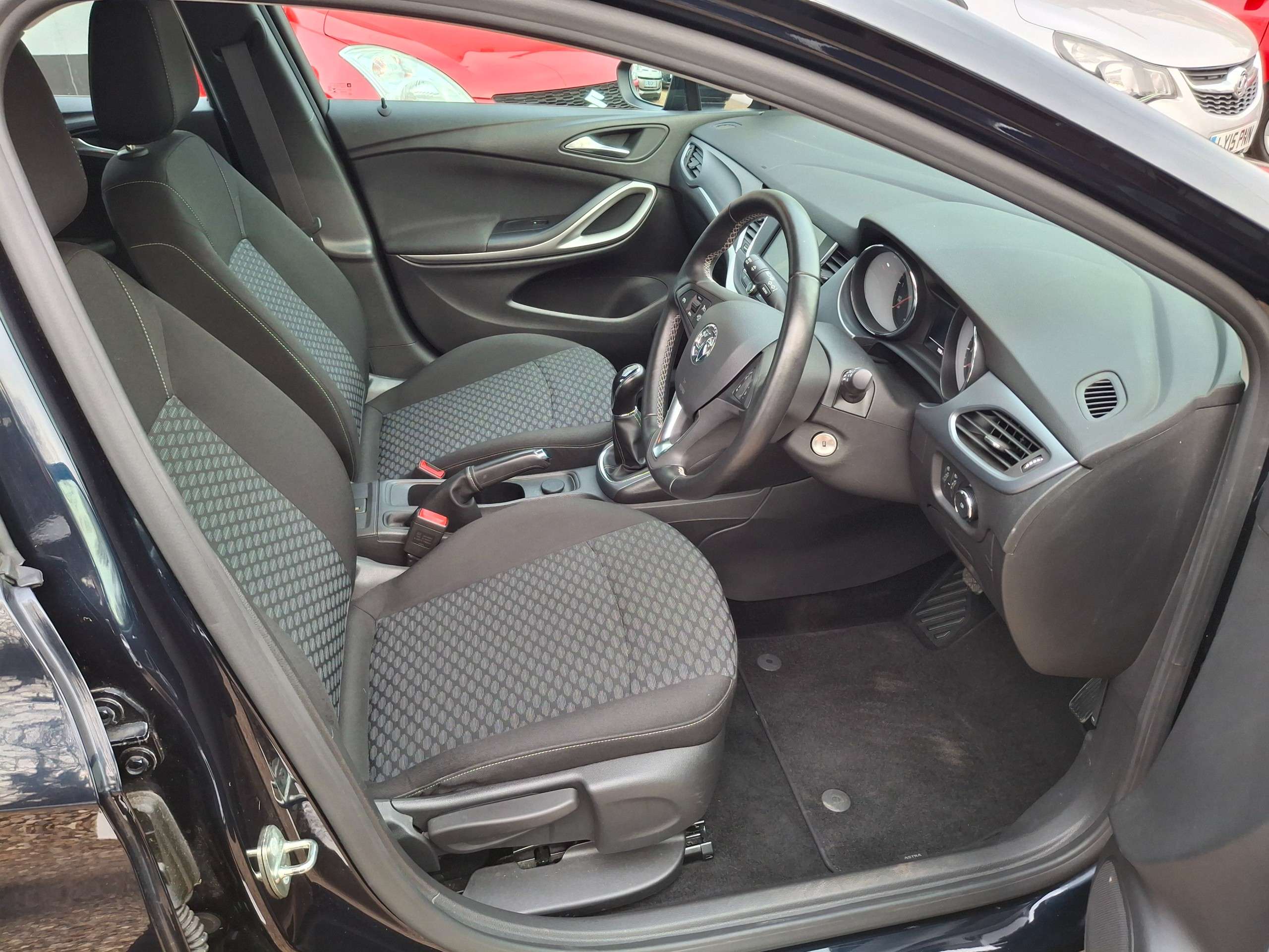 2017 VAUXHALL ASTRA 2017 VAUXHALL ASTRA