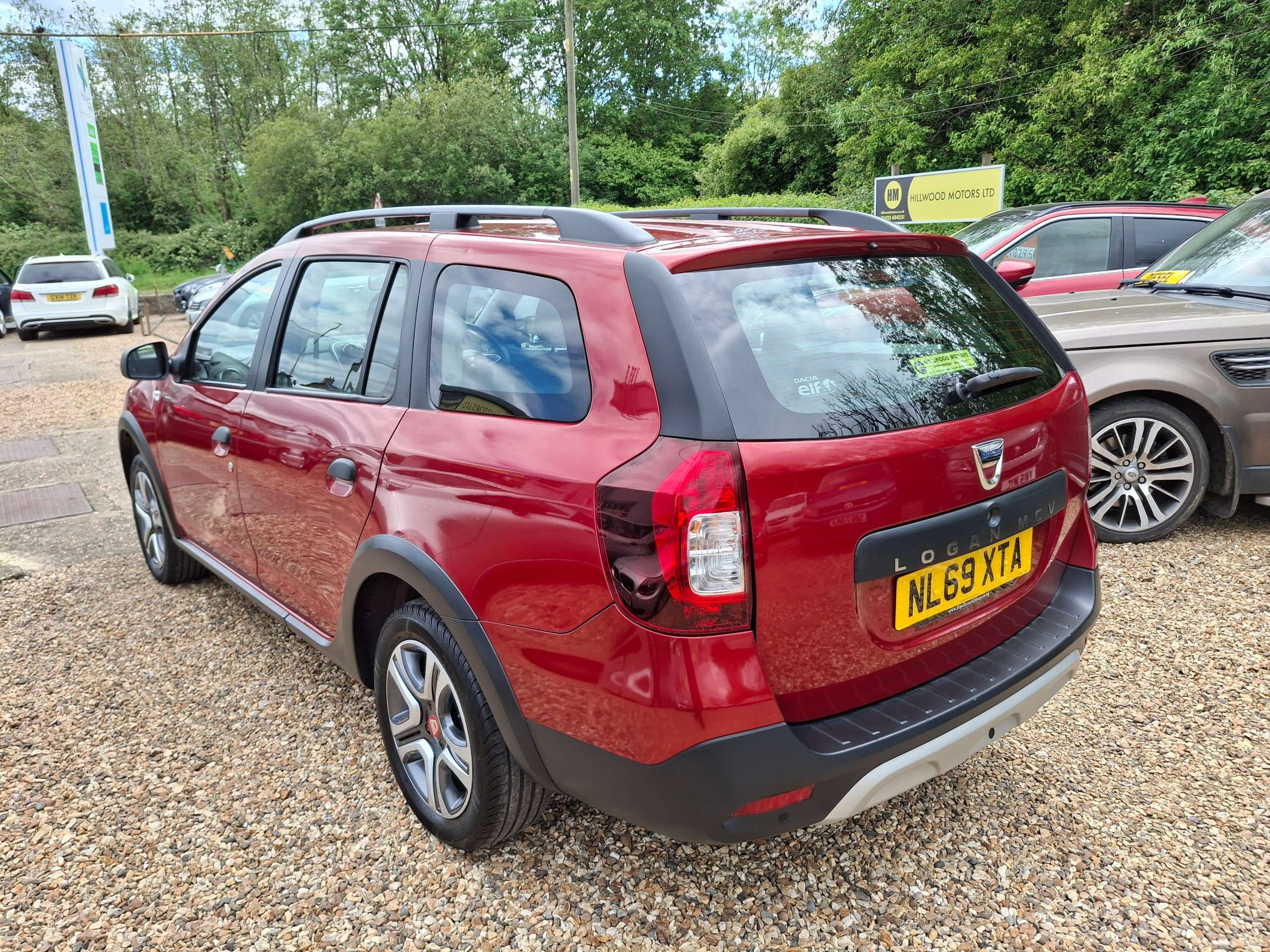 A 2019 DACIA LOGAN 1.5 Blue dCi Techroad Estate 5dr Diesel Manual Euro 6 (s/s) (95 ps) A 2019 DACIA LOGAN 1.5 Blue dCi Techroad Estate 5dr Diesel Manual Euro 6 (s/s) (95 ps)