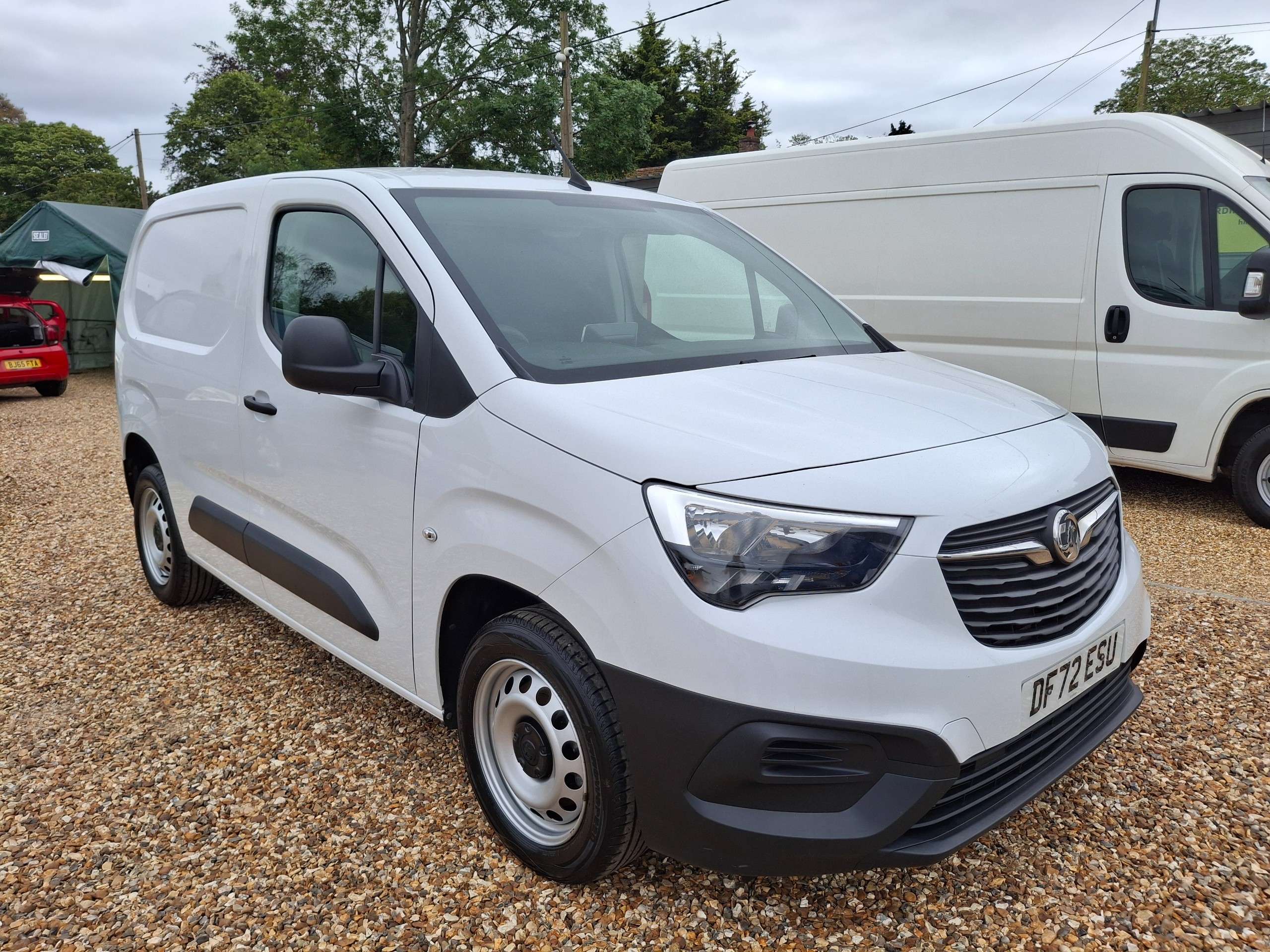 A 2022 VAUXHALL COMBO 1.5 Turbo D 2300 Prime Panel Van 5dr Diesel Manual L1 H1 Euro 6 (s/s) (100 ps) A 2022 VAUXHALL COMBO 1.5 Turbo D 2300 Prime Panel Van 5dr Diesel Manual L1 H1 Euro 6 (s/s) (100 ps)