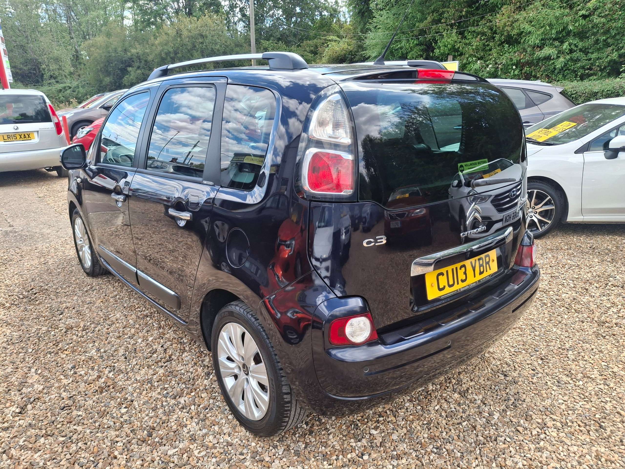 A 2013 CITROEN C3 PICASSO 1.6 HDi Exclusive MPV 5dr Diesel Manual Euro 5 (90 ps) A 2013 CITROEN C3 PICASSO 1.6 HDi Exclusive MPV 5dr Diesel Manual Euro 5 (90 ps)