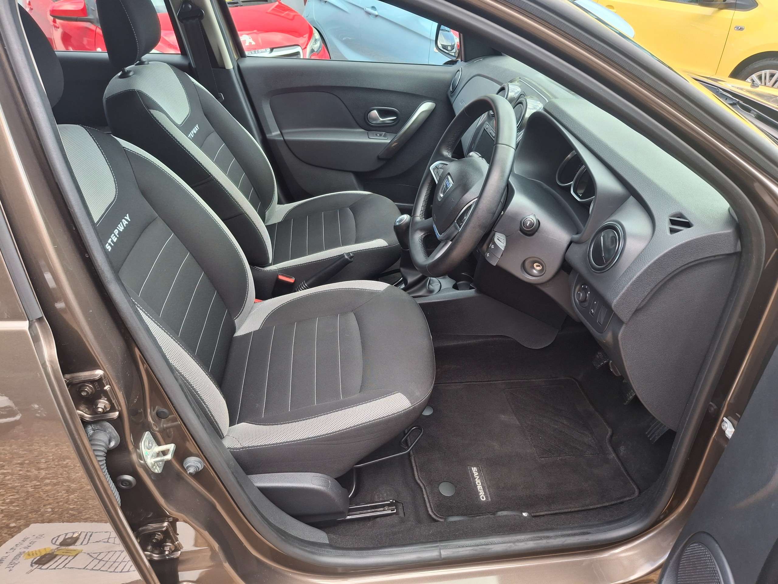 2019 DACIA SANDERO STEPWAY 2019 DACIA SANDERO STEPWAY