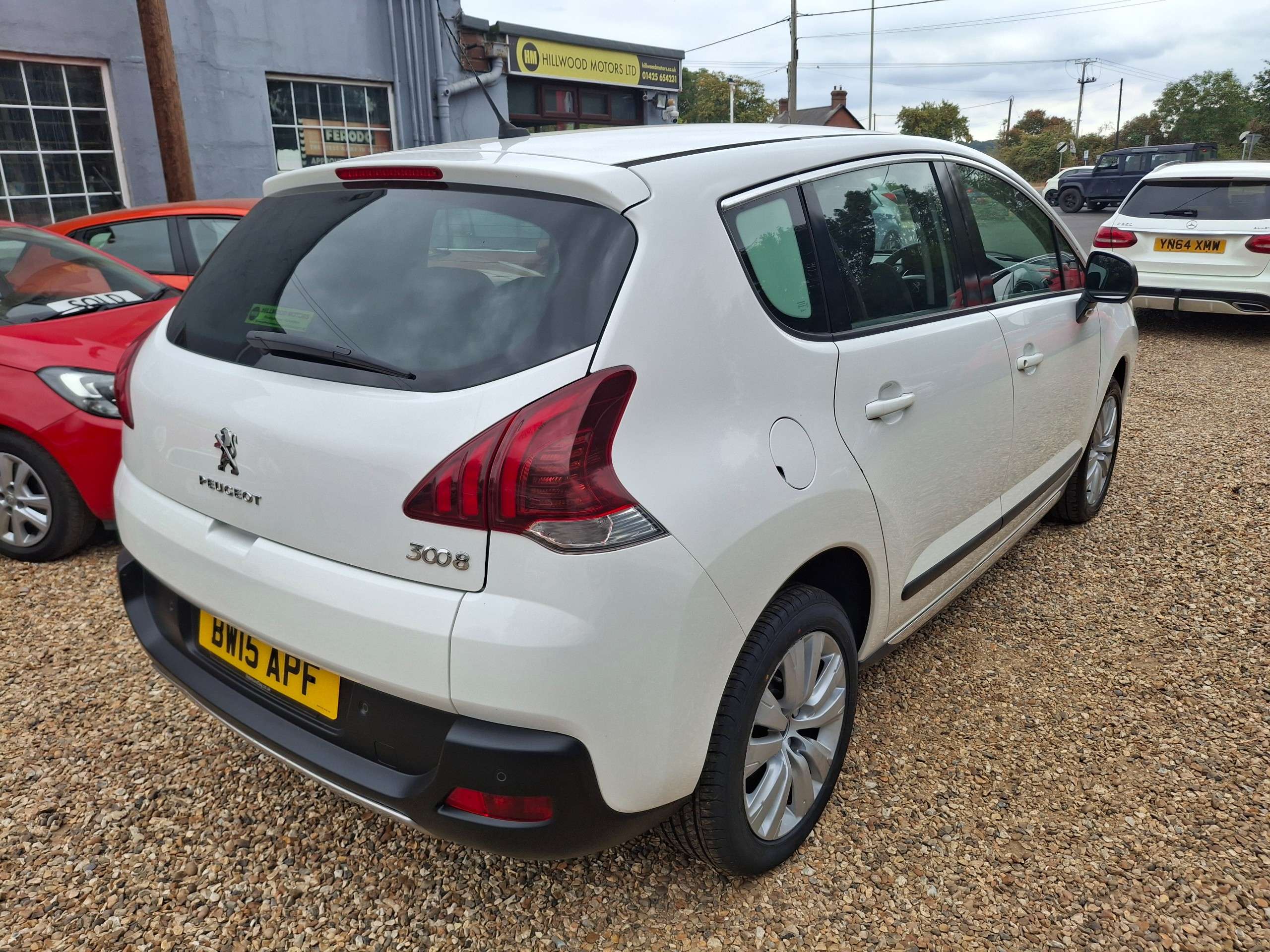A 2015 PEUGEOT 3008 1.2 PureTech Active SUV 5dr Petrol Manual Euro 6 (s/s) (130 ps) A 2015 PEUGEOT 3008 1.2 PureTech Active SUV 5dr Petrol Manual Euro 6 (s/s) (130 ps)