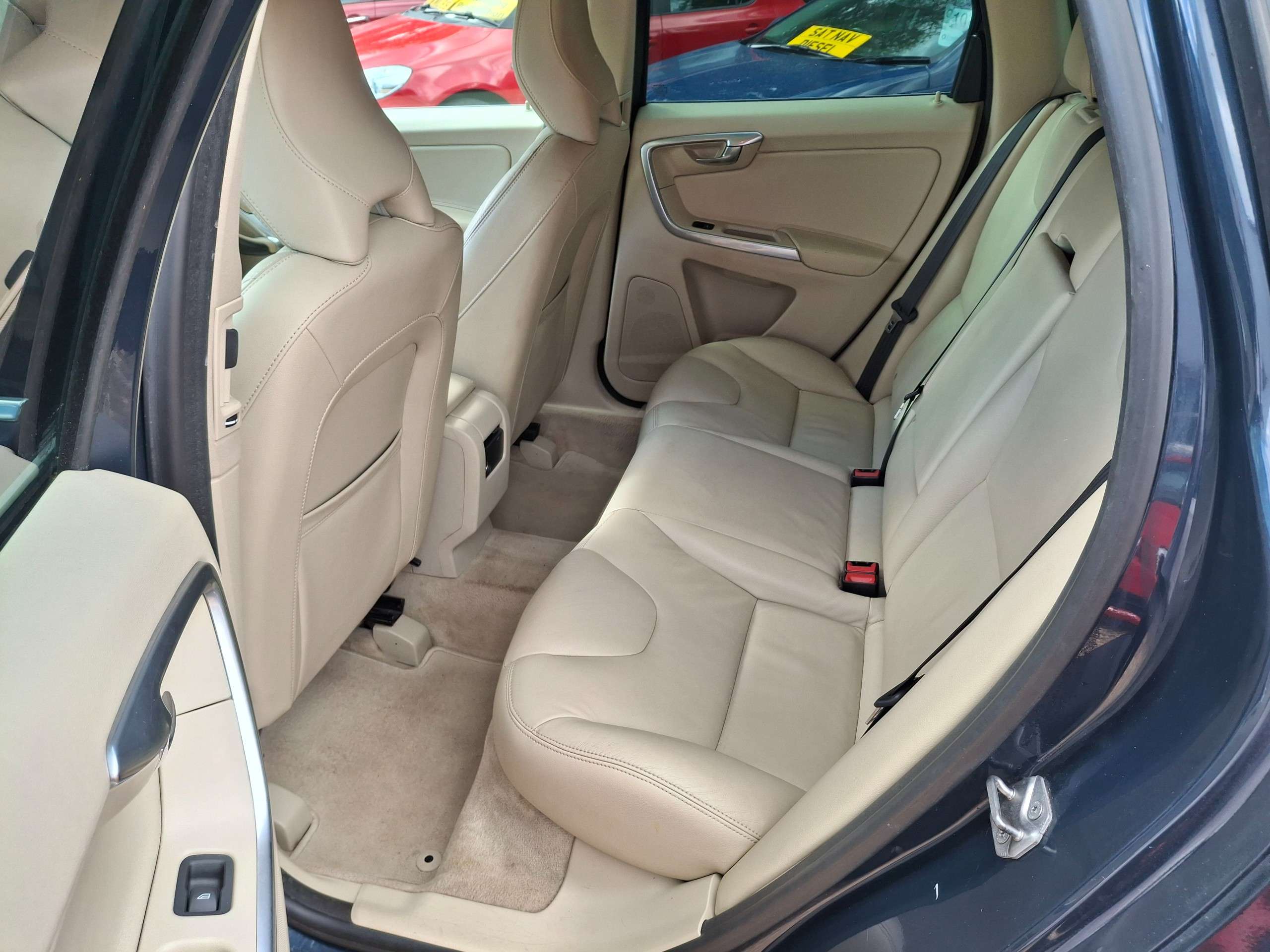 2014 VOLVO XC60 2014 VOLVO XC60