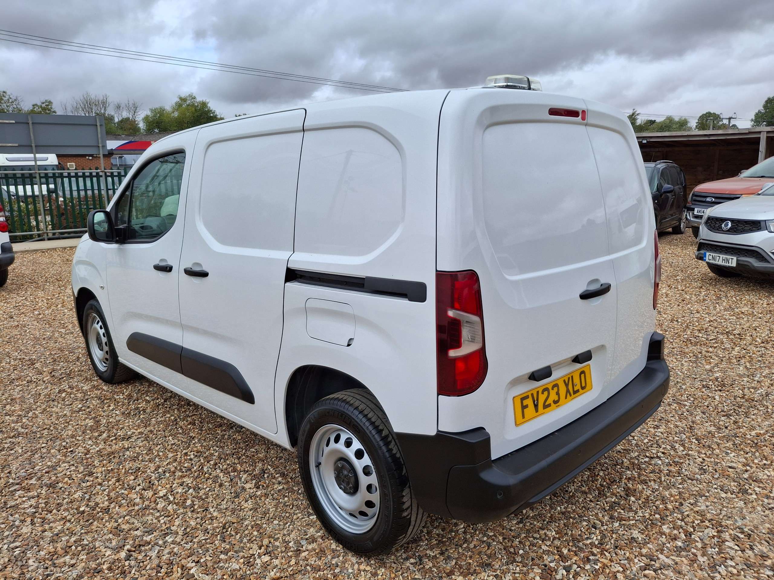 A 2023 PEUGEOT PARTNER 1.5 BlueHDi 1000 Professional Premium + Standard Panel Van 5dr Diesel Manual SWB Euro 6 (s/s) (100 bhp) A 2023 PEUGEOT PARTNER 1.5 BlueHDi 1000 Professional Premium + Standard Panel Van 5dr Diesel Manual SWB Euro 6 (s/s) (100 bhp)
