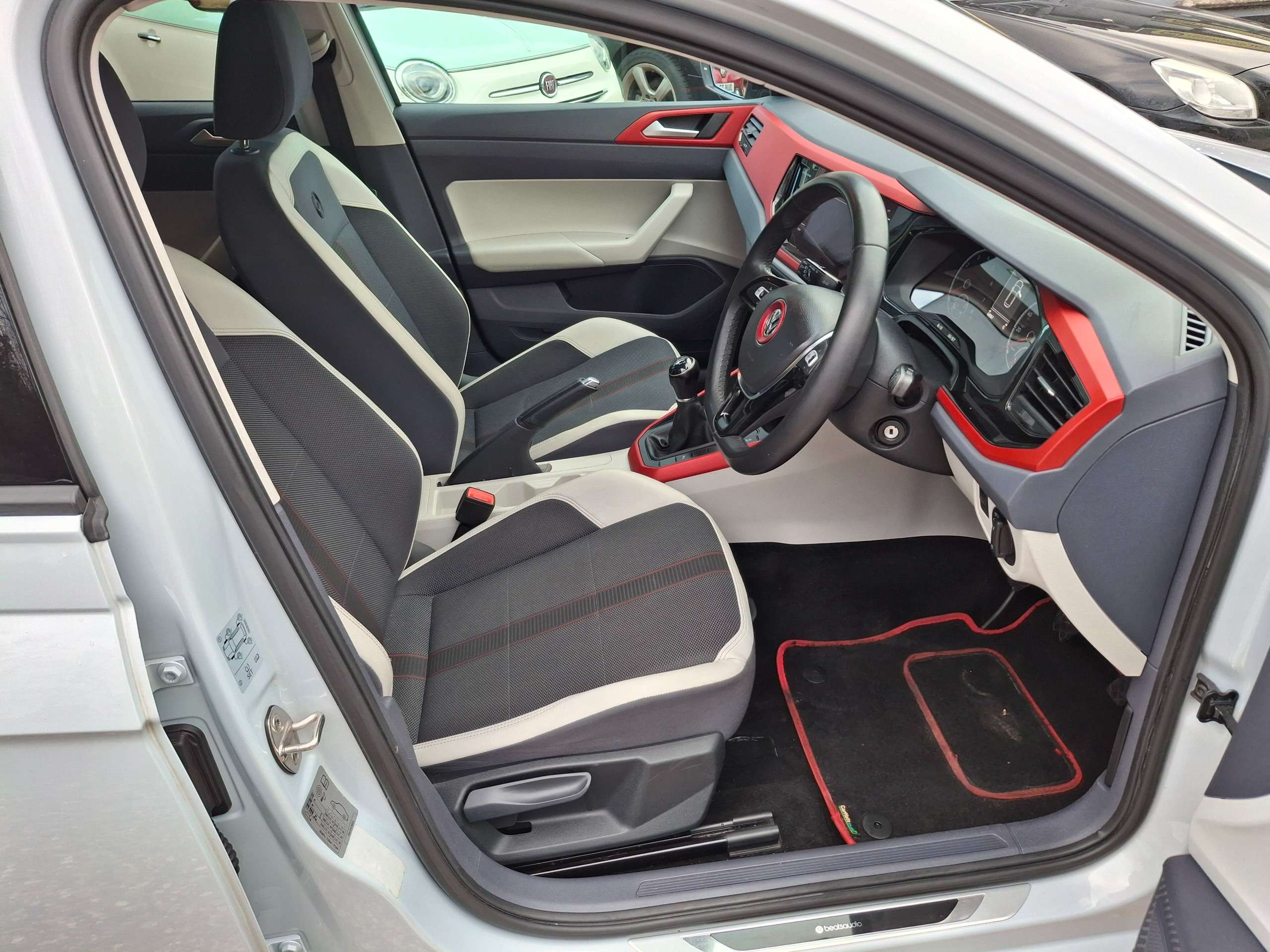 2018 VOLKSWAGEN POLO 2018 VOLKSWAGEN POLO