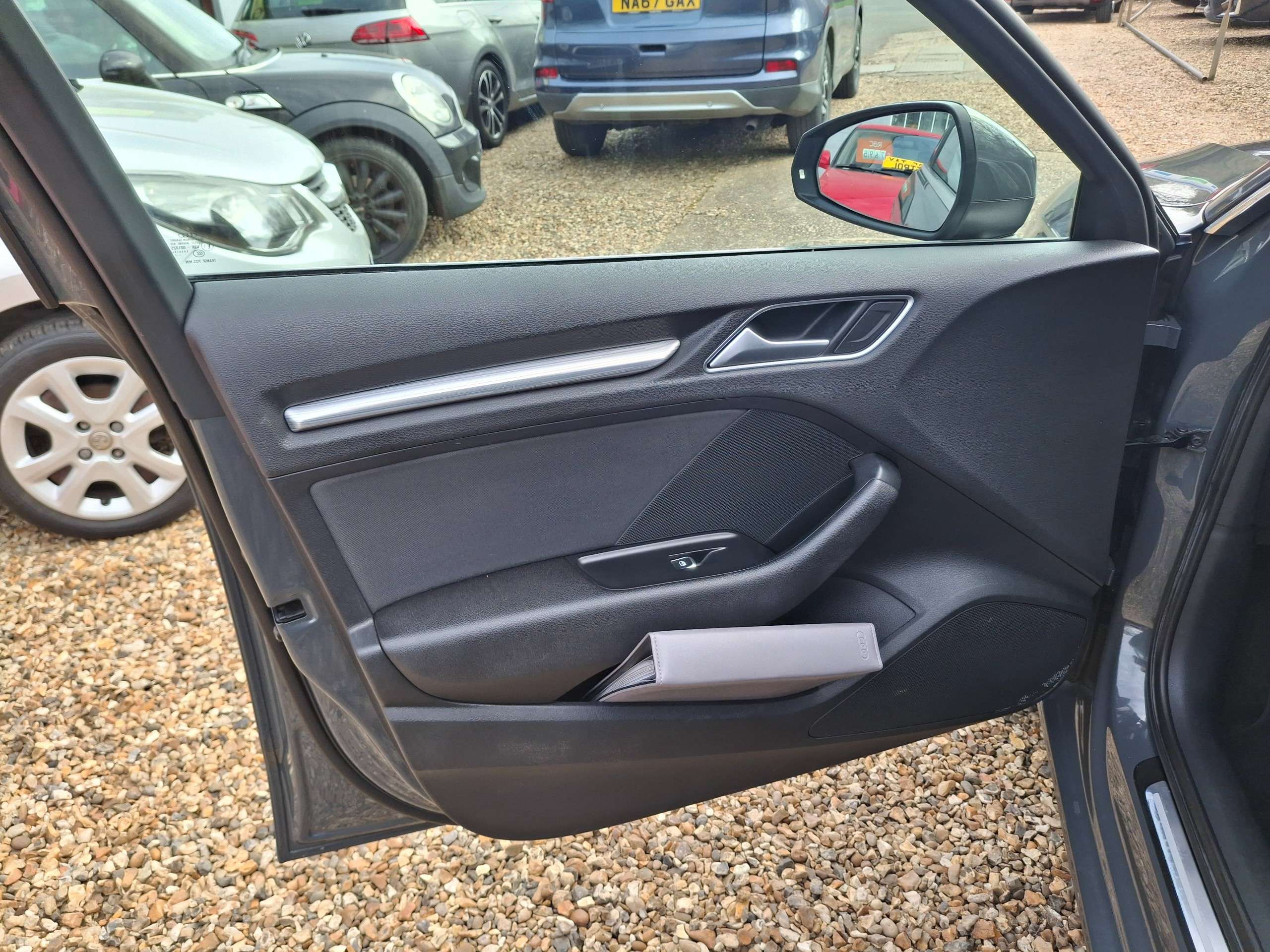 2017 AUDI A3 2017 AUDI A3