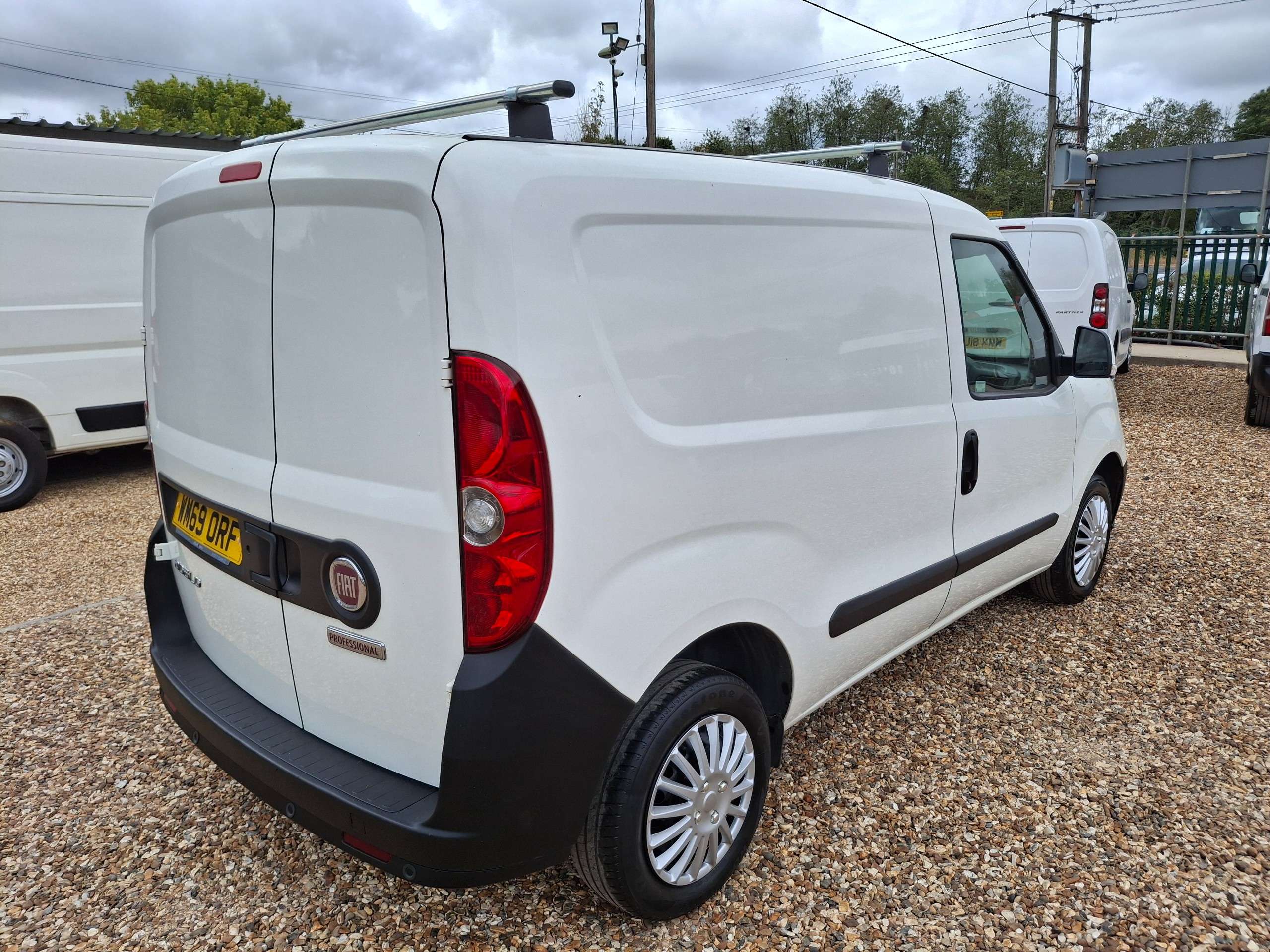 A 2020 FIAT DOBLO 1.3 MultiJetII Tecnico Panel Van 4dr Diesel Manual L1 H1 Euro 6 (s/s) (95 bhp) A 2020 FIAT DOBLO 1.3 MultiJetII Tecnico Panel Van 4dr Diesel Manual L1 H1 Euro 6 (s/s) (95 bhp)