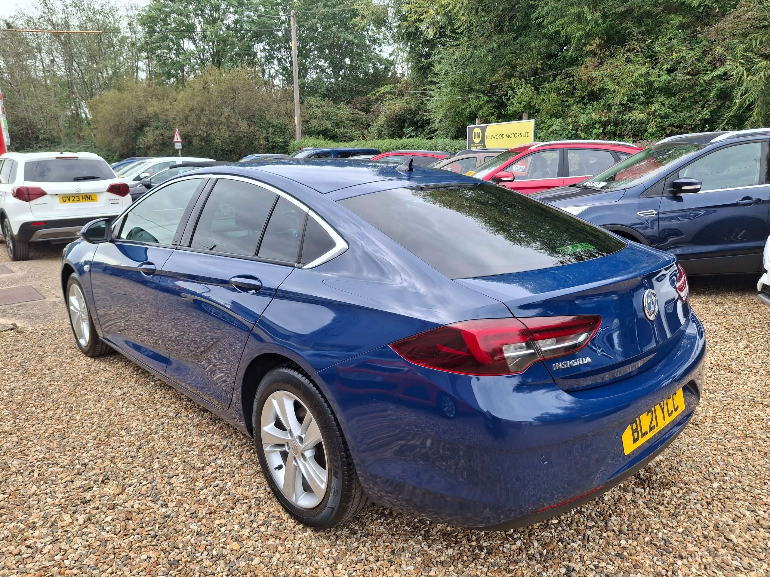 A 2021 VAUXHALL INSIGNIA 1.6 Turbo D BlueInjection Elite Nav Grand Sport 5dr Diesel Manual Euro 6 (s/s) (136 ps) A 2021 VAUXHALL INSIGNIA 1.6 Turbo D BlueInjection Elite Nav Grand Sport 5dr Diesel Manual Euro 6 (s/s) (136 ps)