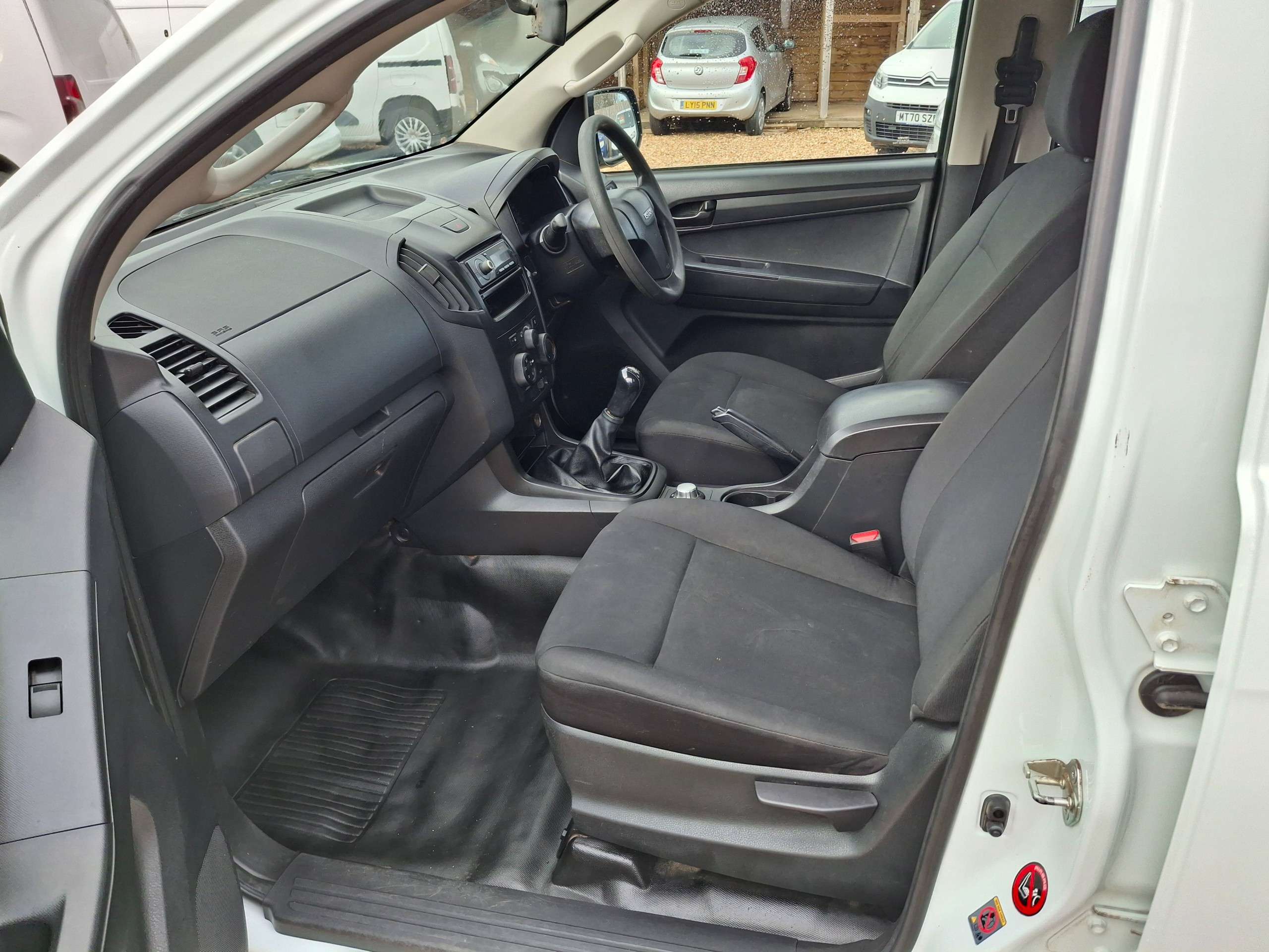 2018 ISUZU D-MAX 2018 ISUZU D-MAX