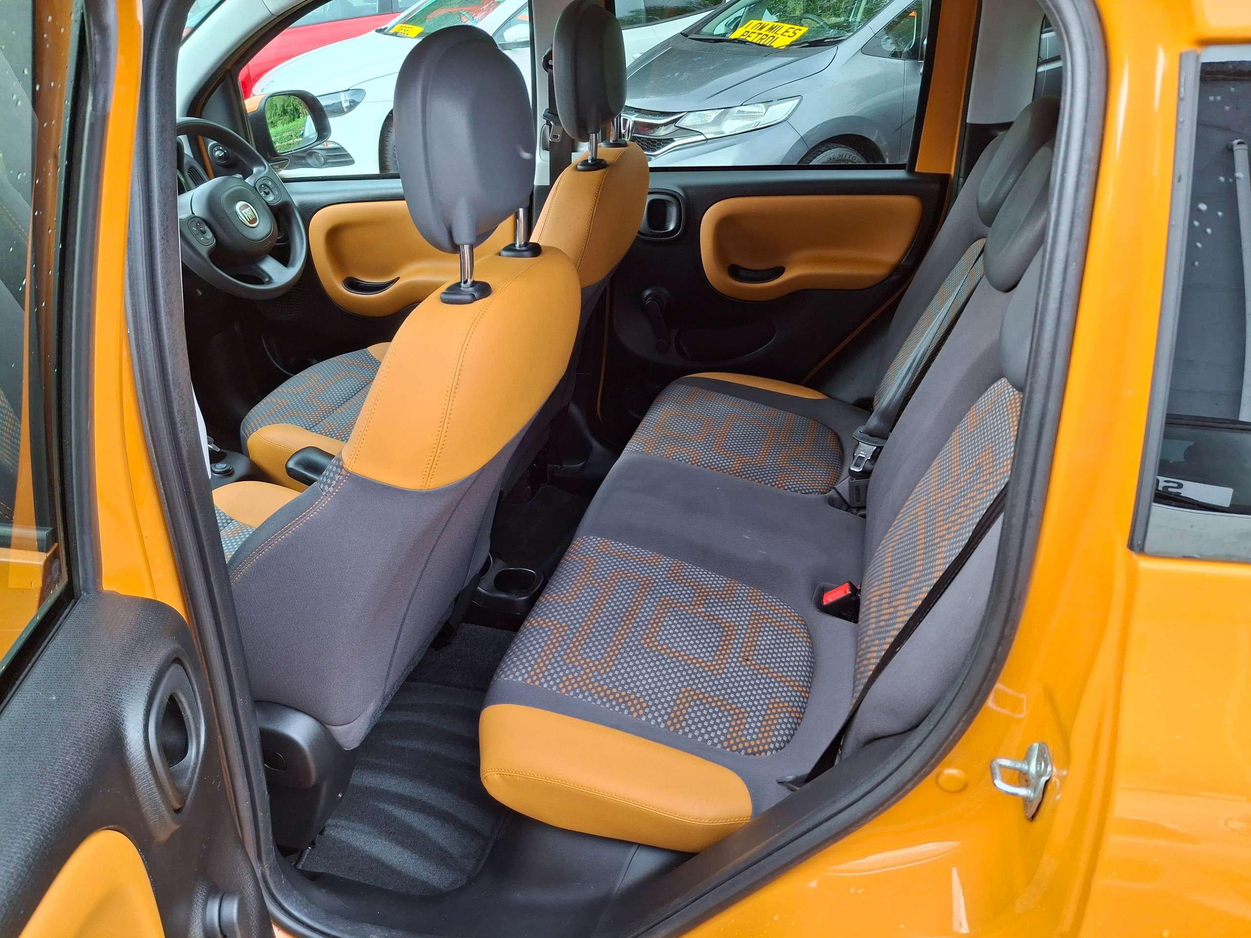 2016 FIAT PANDA 2016 FIAT PANDA