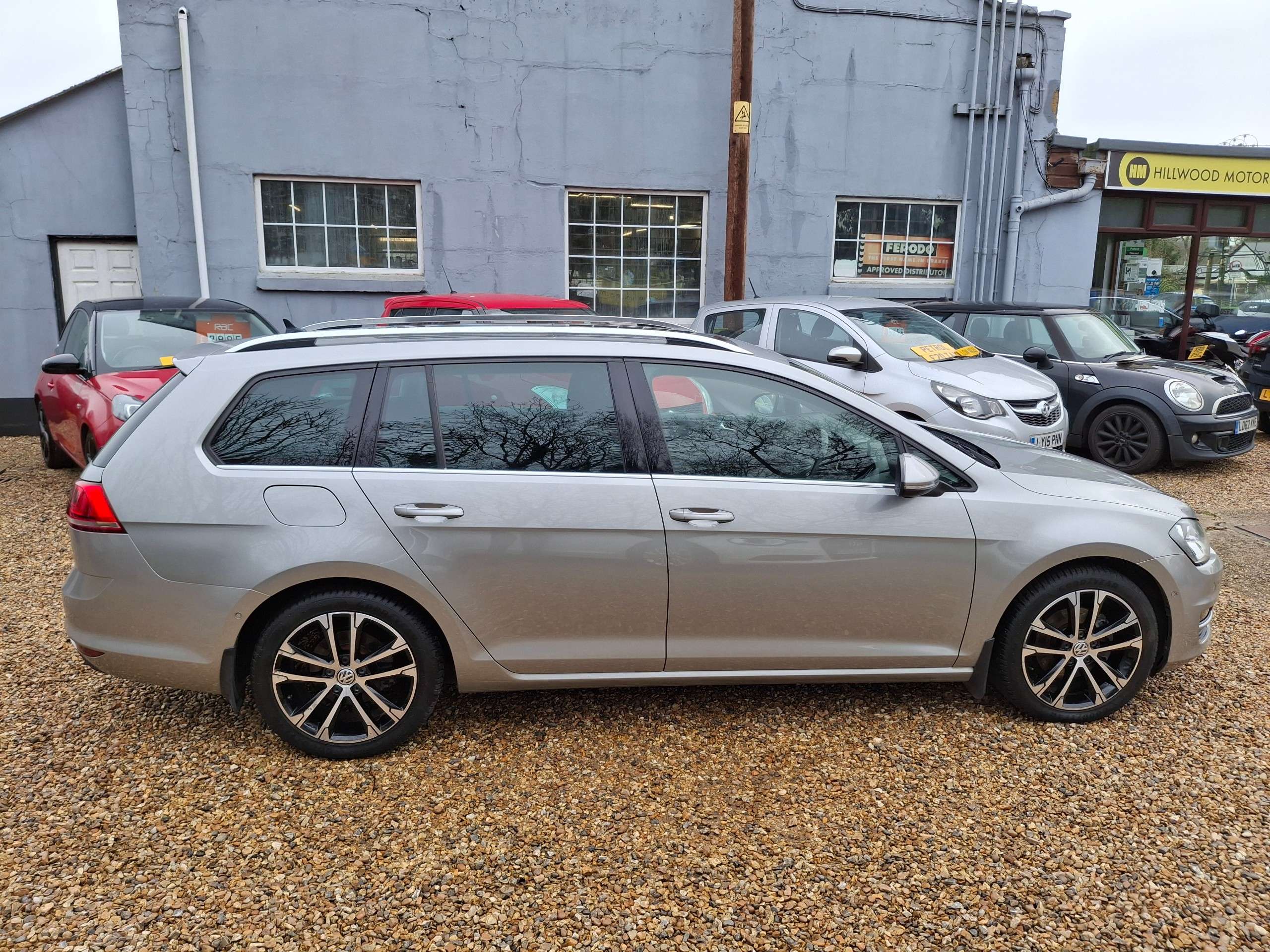 2017 VOLKSWAGEN GOLF 2017 VOLKSWAGEN GOLF