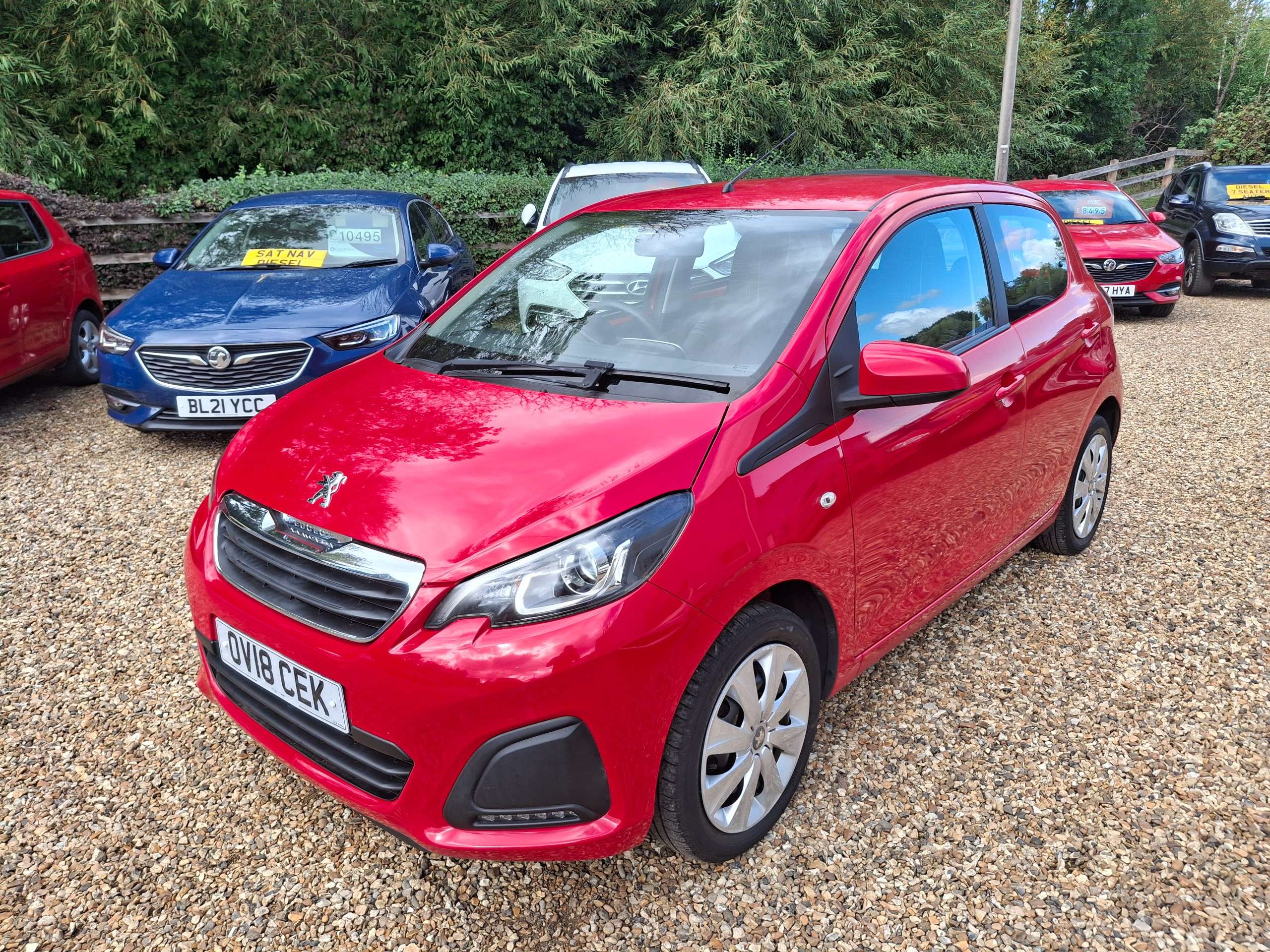 A 2018 PEUGEOT 108 1.0 Active Hatchback 5dr Petrol Manual Euro 6 (68 ps) A 2018 PEUGEOT 108 1.0 Active Hatchback 5dr Petrol Manual Euro 6 (68 ps)