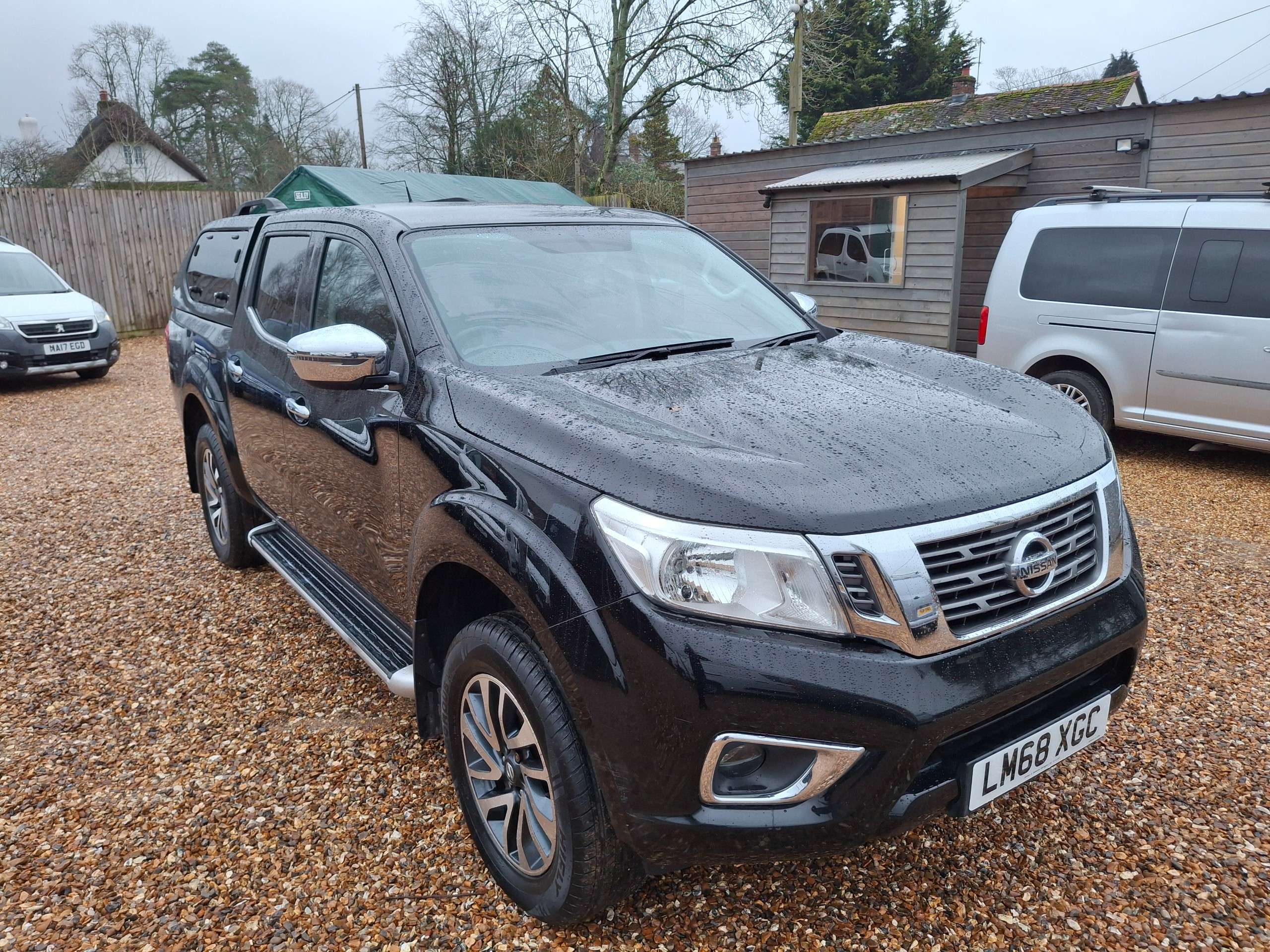 A 2018 NISSAN NAVARA 2.3 dCi N-Connecta Pickup Double Cab 4dr Diesel Manual 4WD Euro 6 (s/s) (190 ps) A 2018 NISSAN NAVARA 2.3 dCi N-Connecta Pickup Double Cab 4dr Diesel Manual 4WD Euro 6 (s/s) (190 ps)