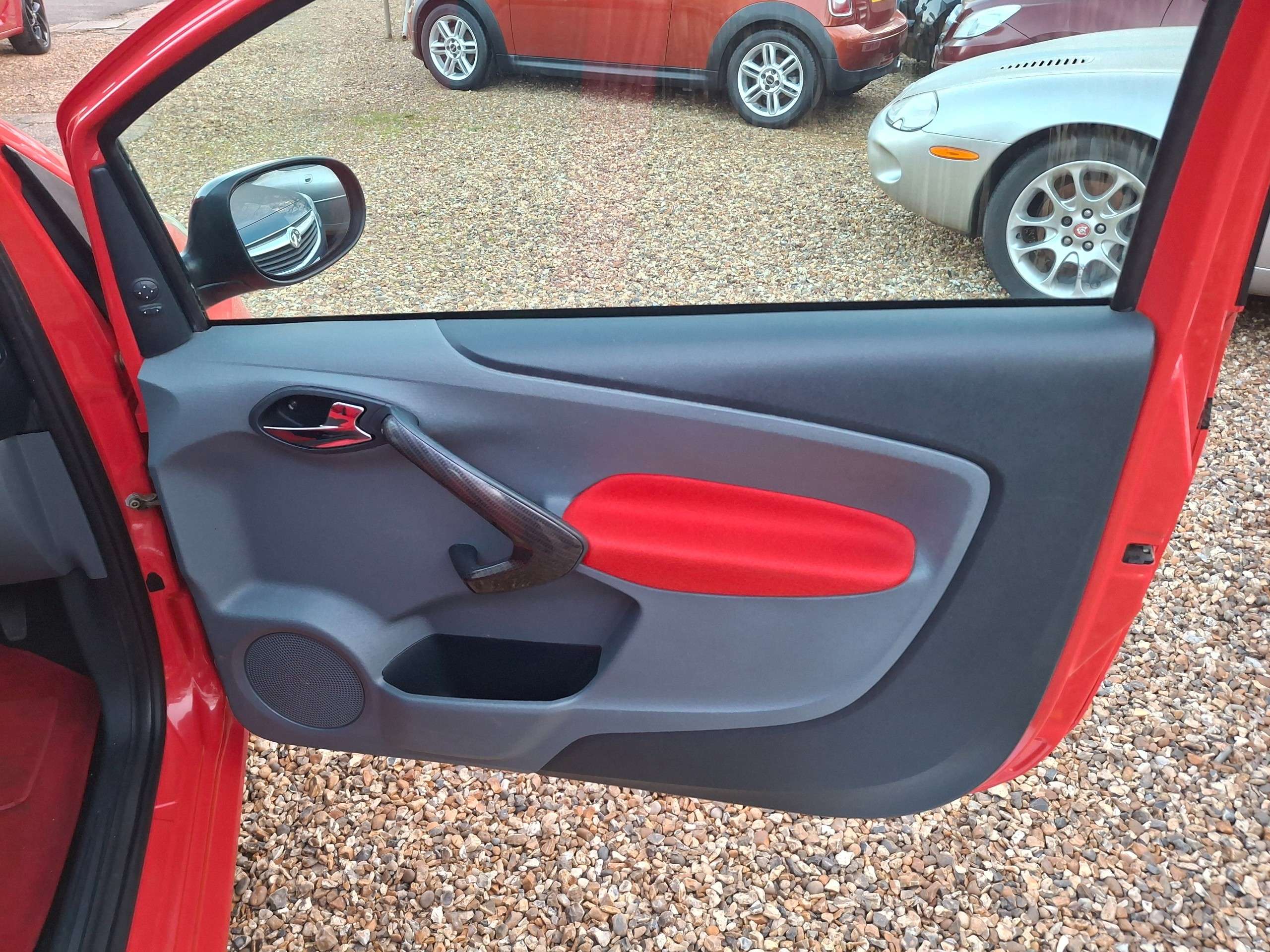 2012 FORD KA 2012 FORD KA