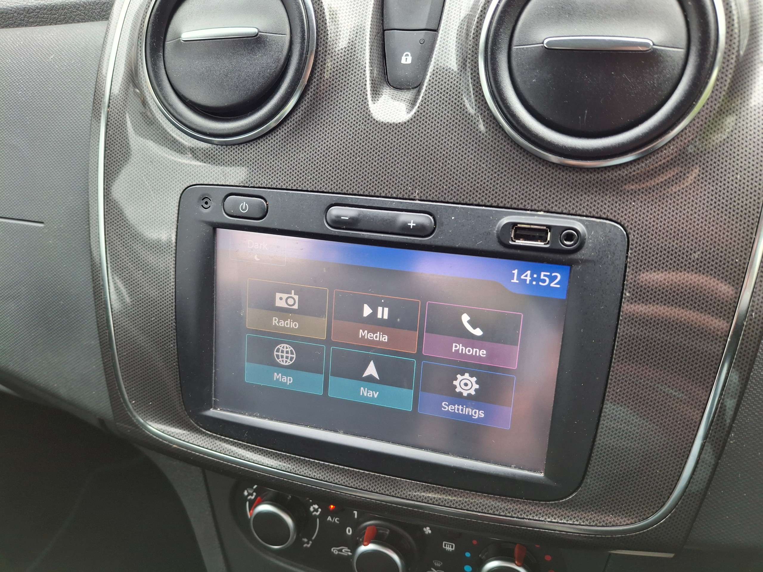 2018 DACIA SANDERO STEPWAY 2018 DACIA SANDERO STEPWAY