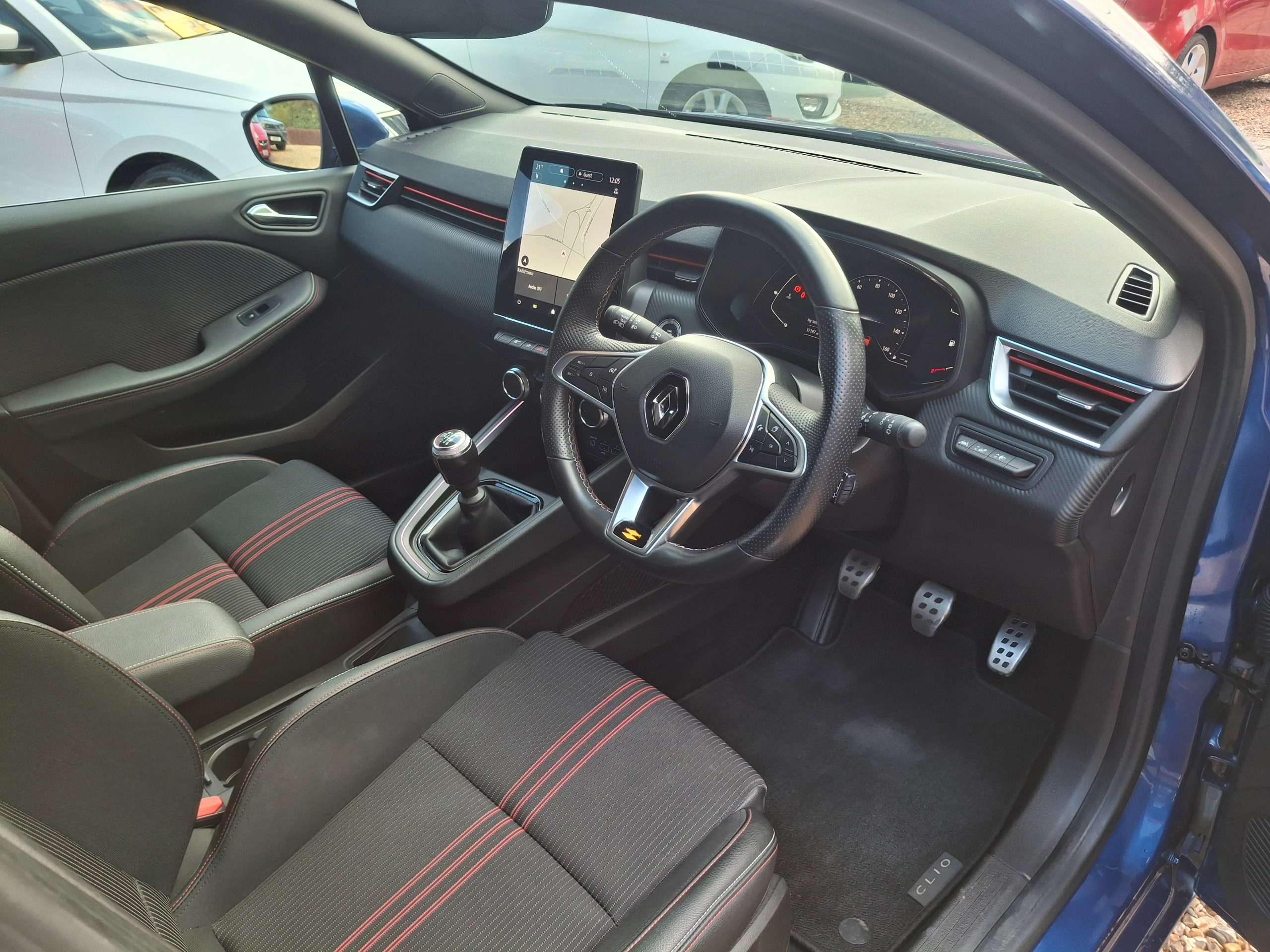 2022 RENAULT CLIO 2022 RENAULT CLIO