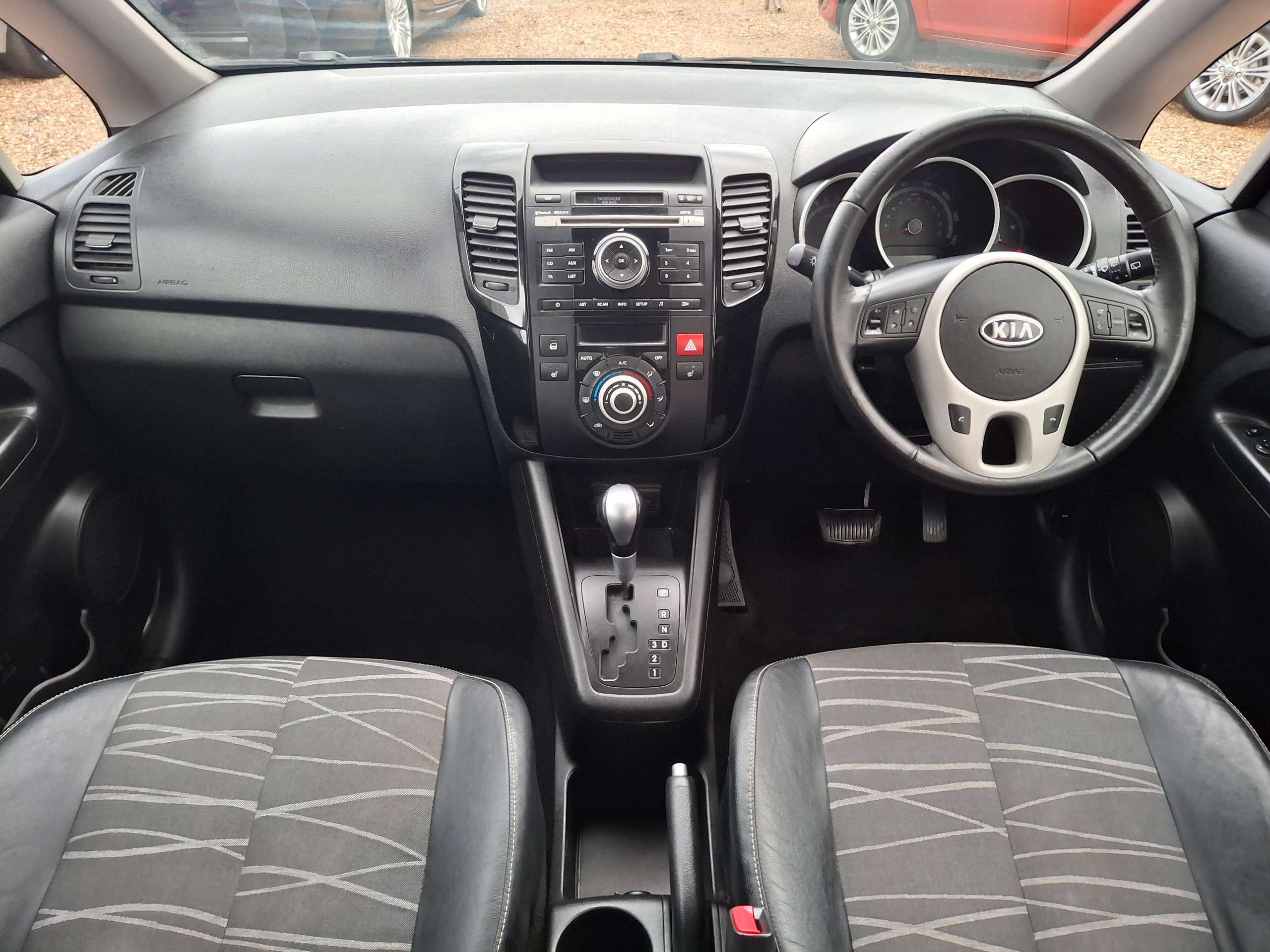 2012 KIA VENGA 2012 KIA VENGA