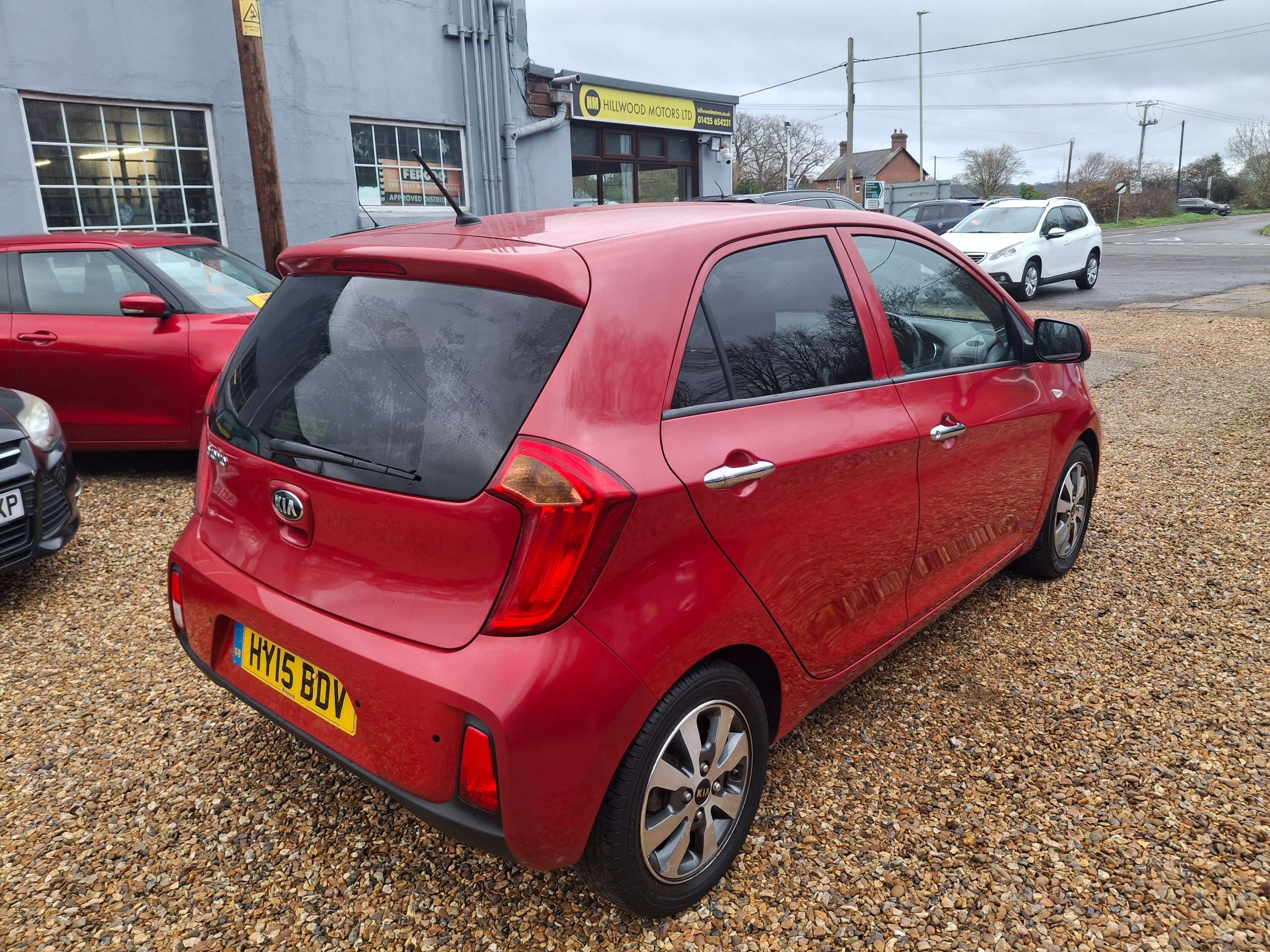 A 2015 KIA PICANTO 1.0 SR7 Hatchback 5dr Petrol Manual Euro 5 (68 bhp) A 2015 KIA PICANTO 1.0 SR7 Hatchback 5dr Petrol Manual Euro 5 (68 bhp)