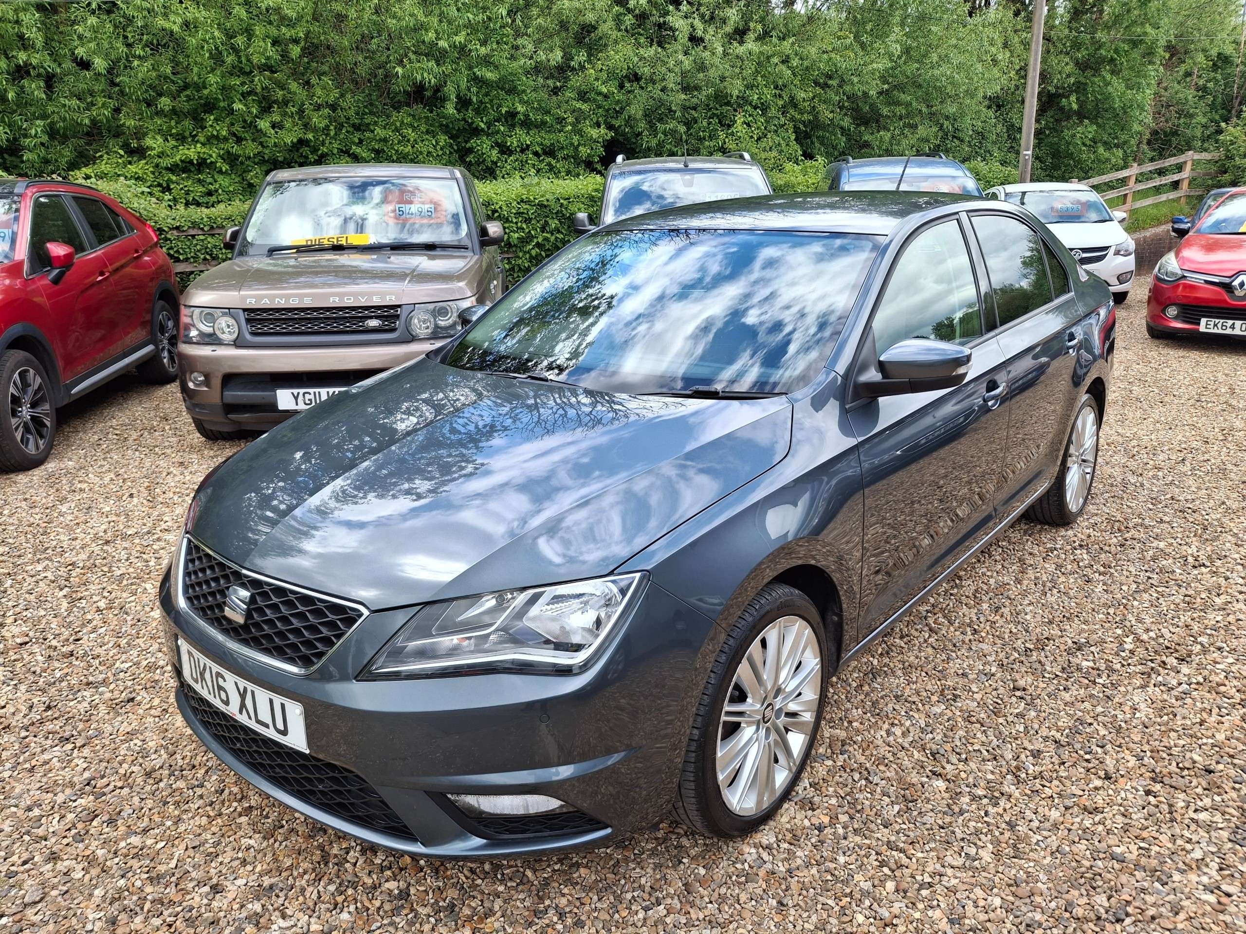 A 2016 SEAT TOLEDO 1.2 TSI Style Advanced Hatchback 5dr Petrol Manual Euro 6 (s/s) (110 ps) A 2016 SEAT TOLEDO 1.2 TSI Style Advanced Hatchback 5dr Petrol Manual Euro 6 (s/s) (110 ps)