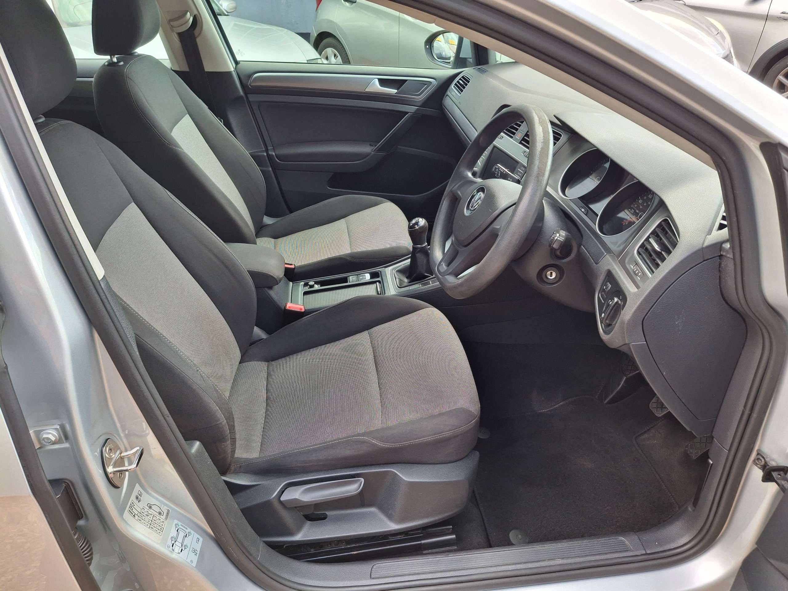 2016 VOLKSWAGEN GOLF 2016 VOLKSWAGEN GOLF