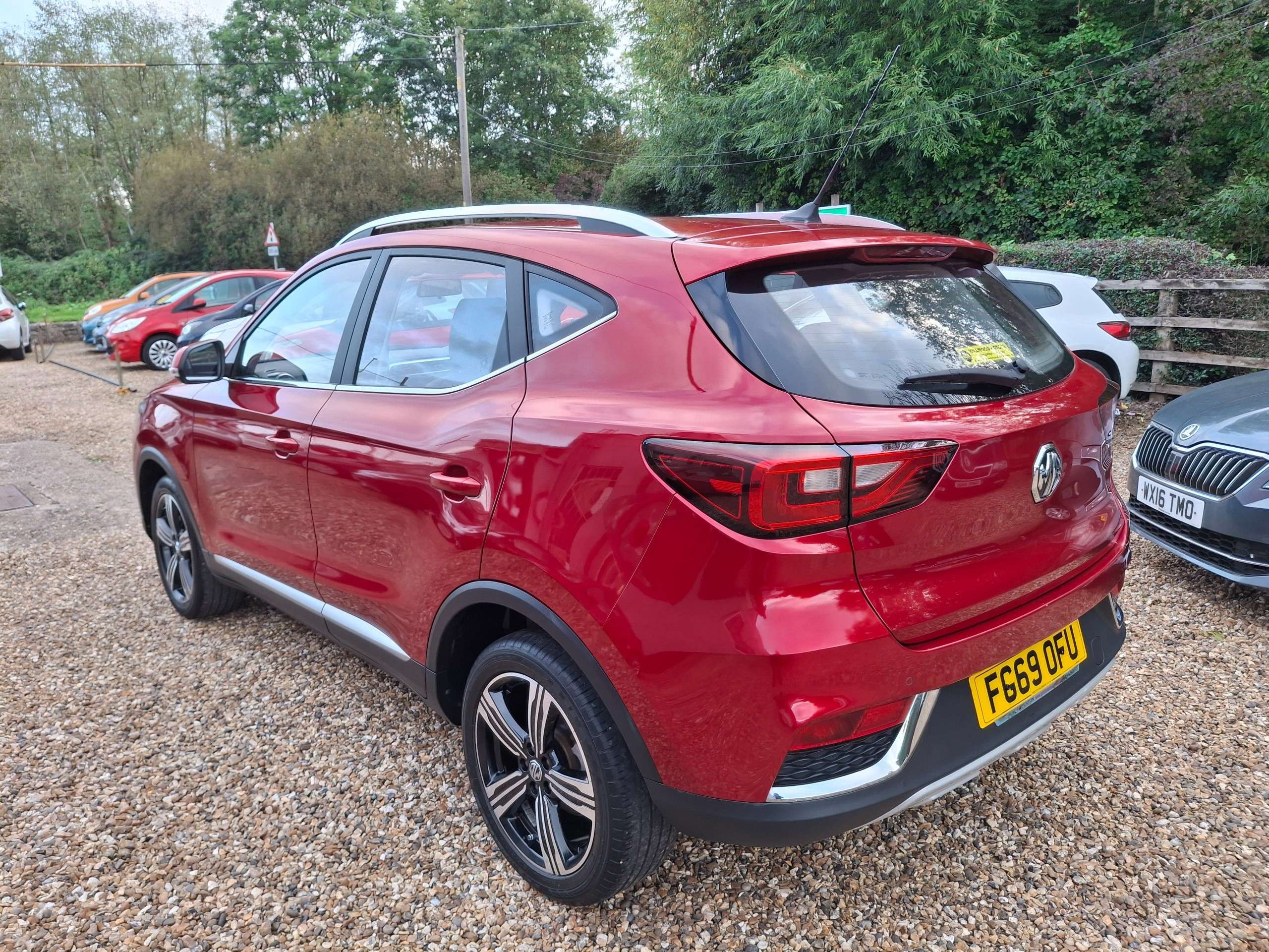 A 2020 MG ZS 1.0 T-GDI Exclusive SUV 5dr Petrol Auto Euro 6 (111 ps) A 2020 MG ZS 1.0 T-GDI Exclusive SUV 5dr Petrol Auto Euro 6 (111 ps)