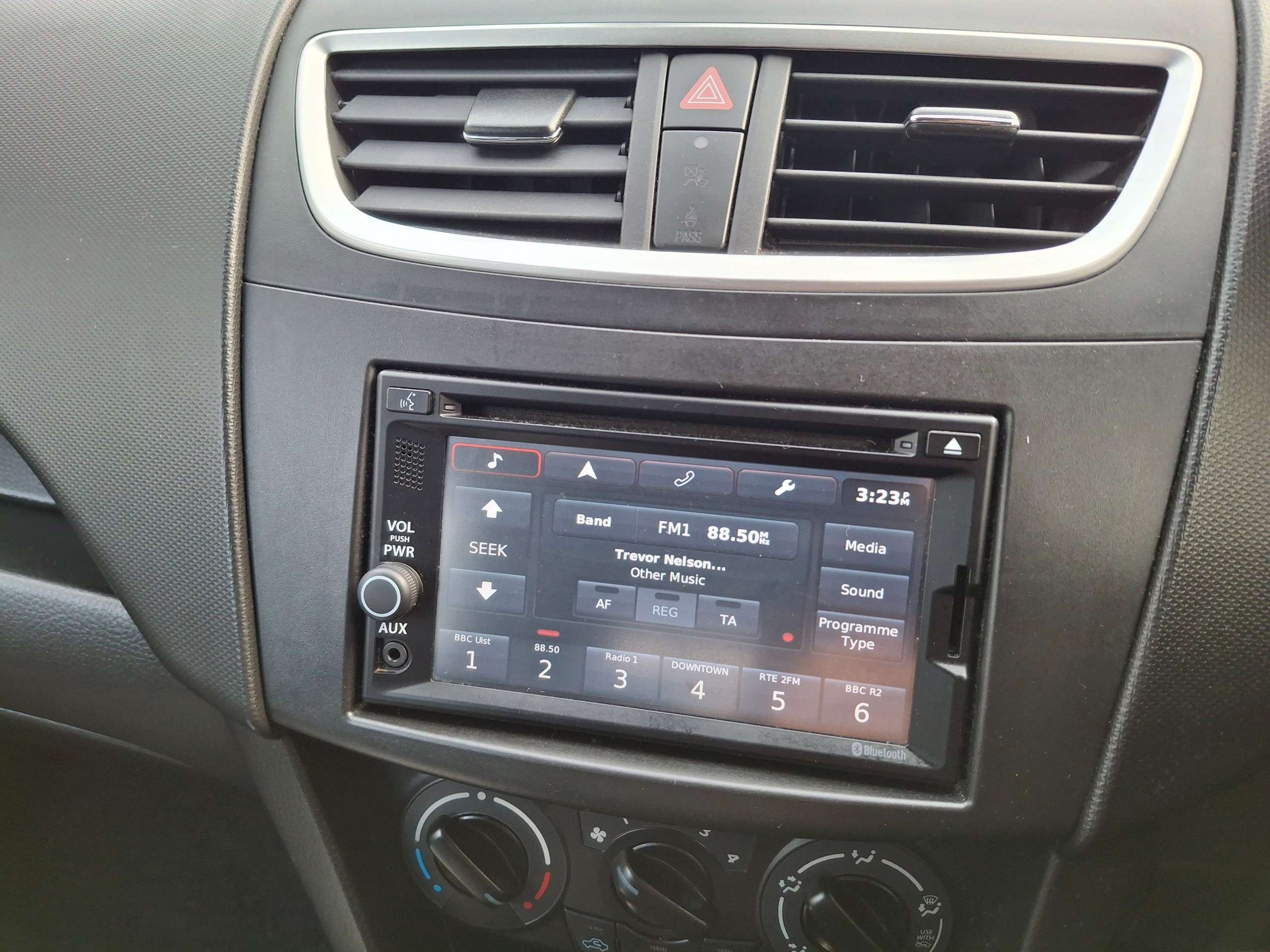 2016 SUZUKI SWIFT 2016 SUZUKI SWIFT